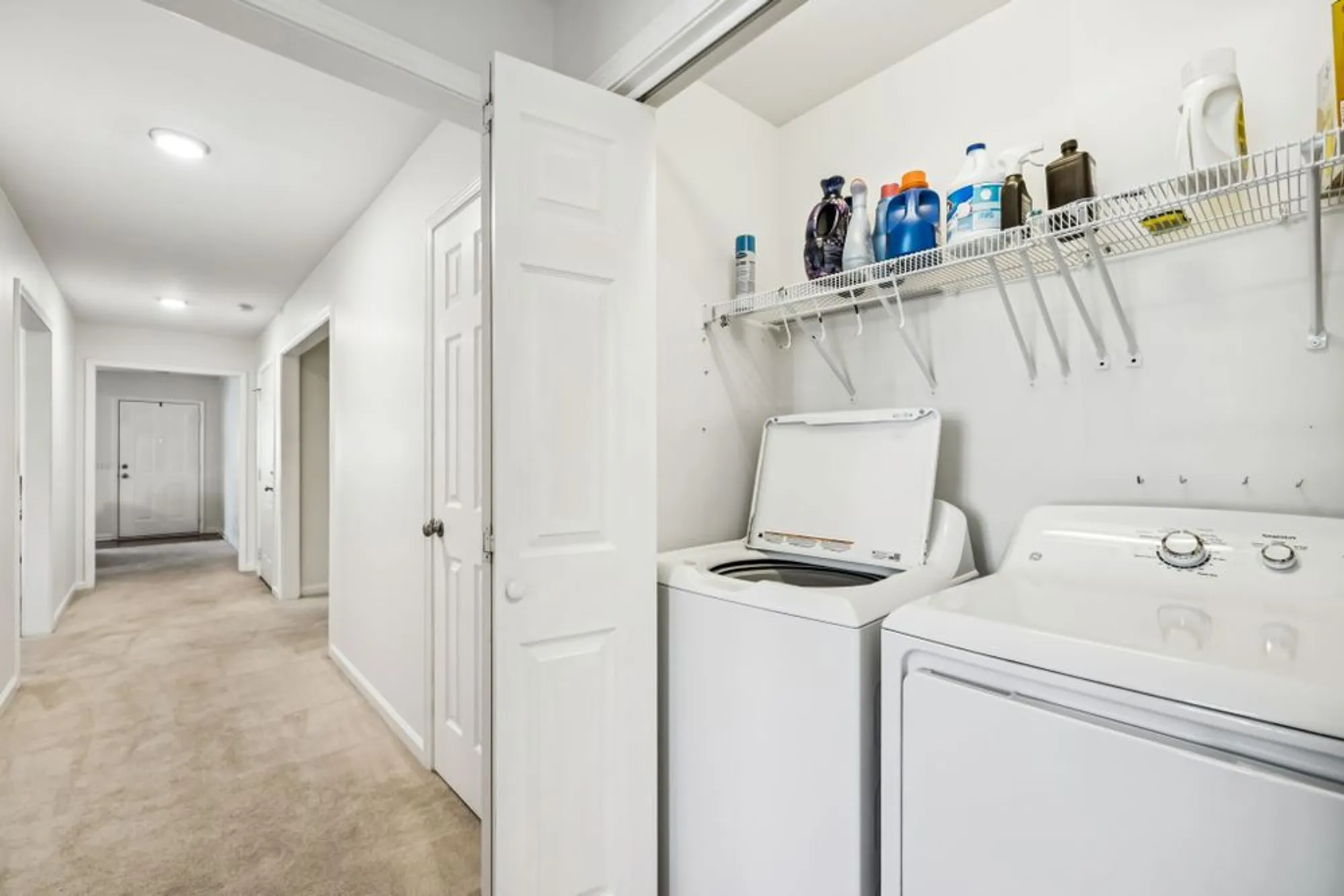 Property Slideshow image 17 of 27 | 423 forest glen cir, Murfreesboro, TN, 37128