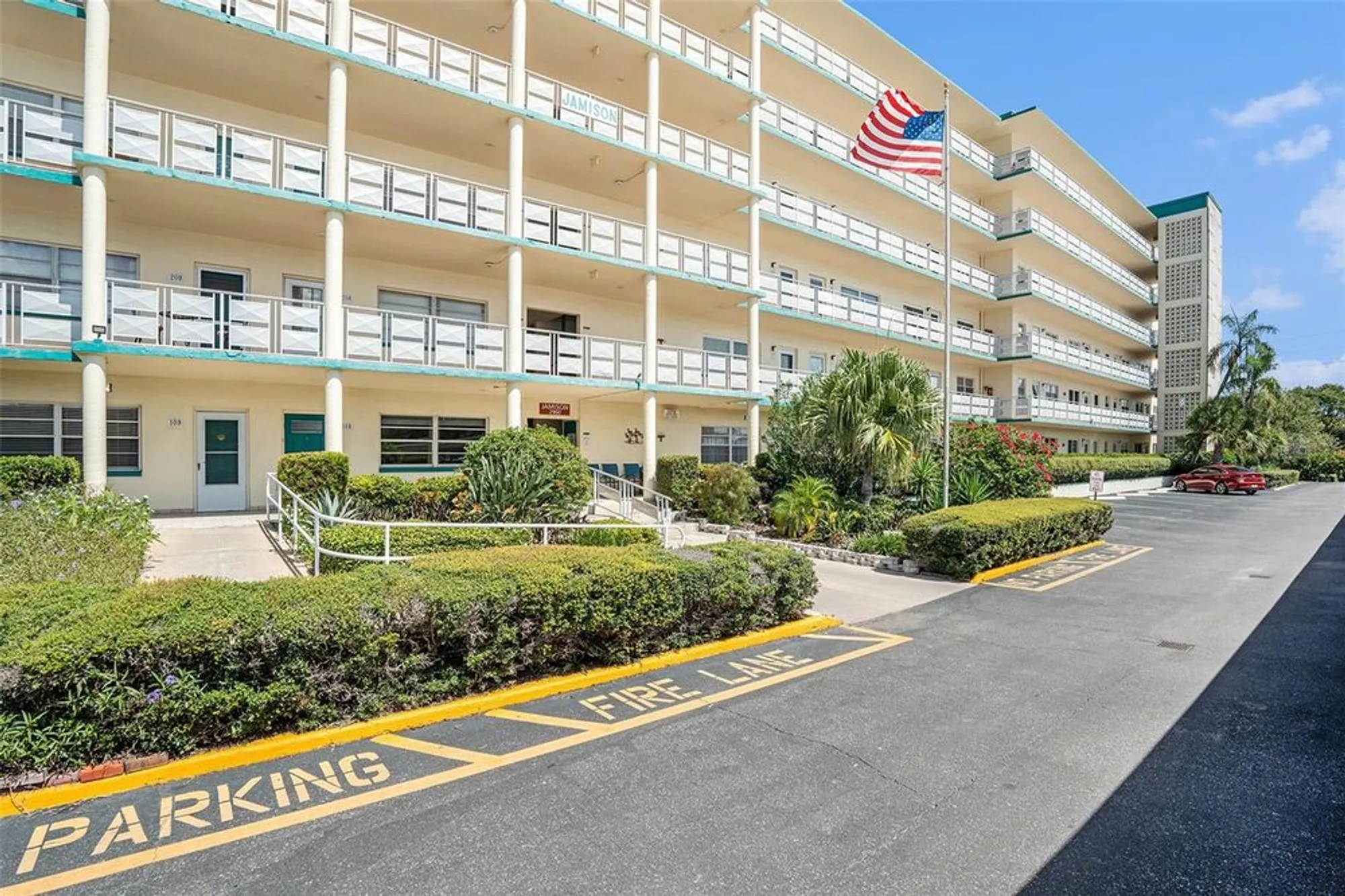 Property Slideshow image 1 of 41 | 2960 59th st 411, Gulfport, FL, 33707