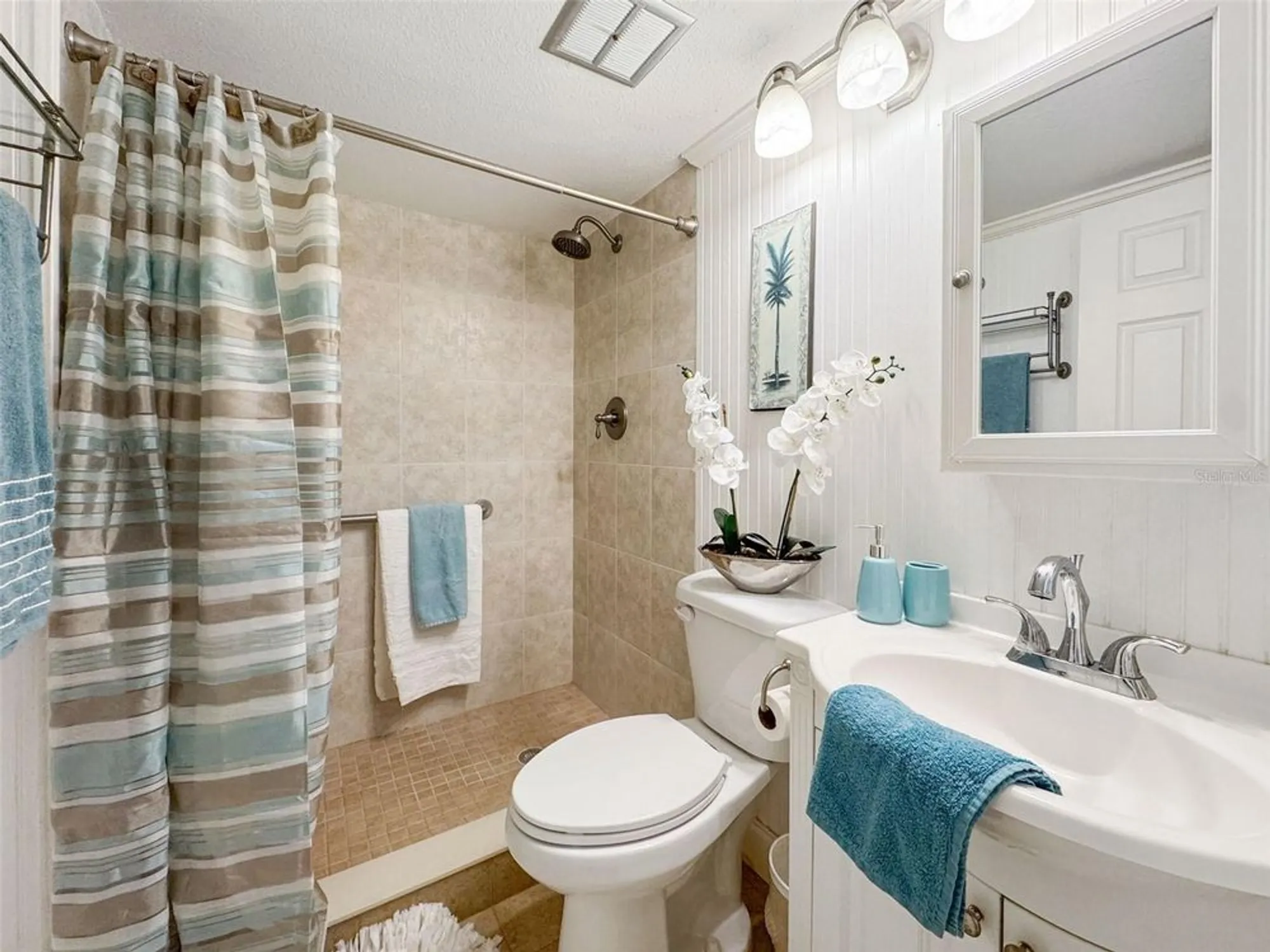 Property Slideshow image 18 of 58 | 18304 gulf blvd 217, Redington Shores, FL, 33708