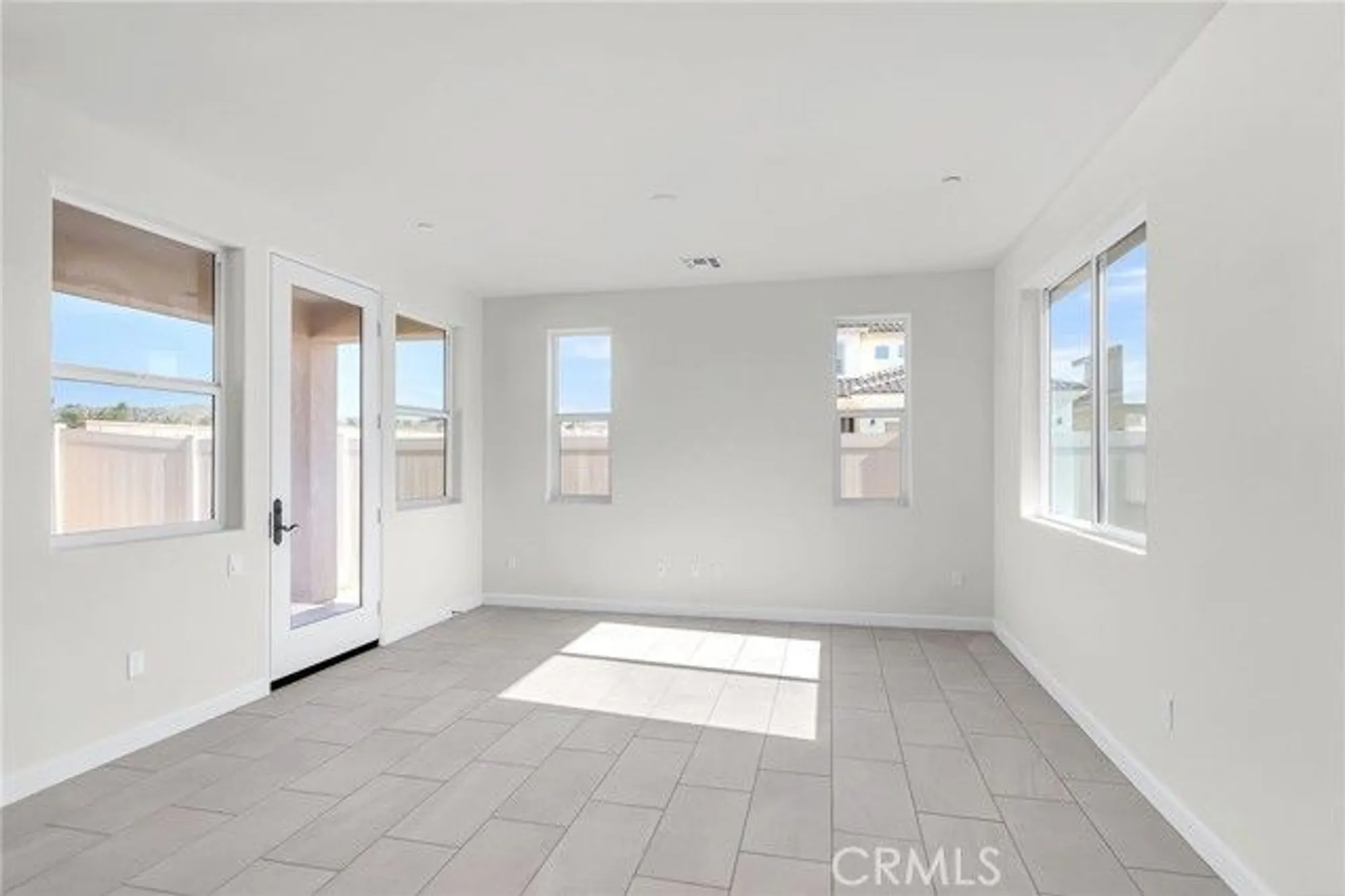 Property Slideshow image 12 of 42 | 7444 desert sky dr, Yucca Valley, CA, 92284