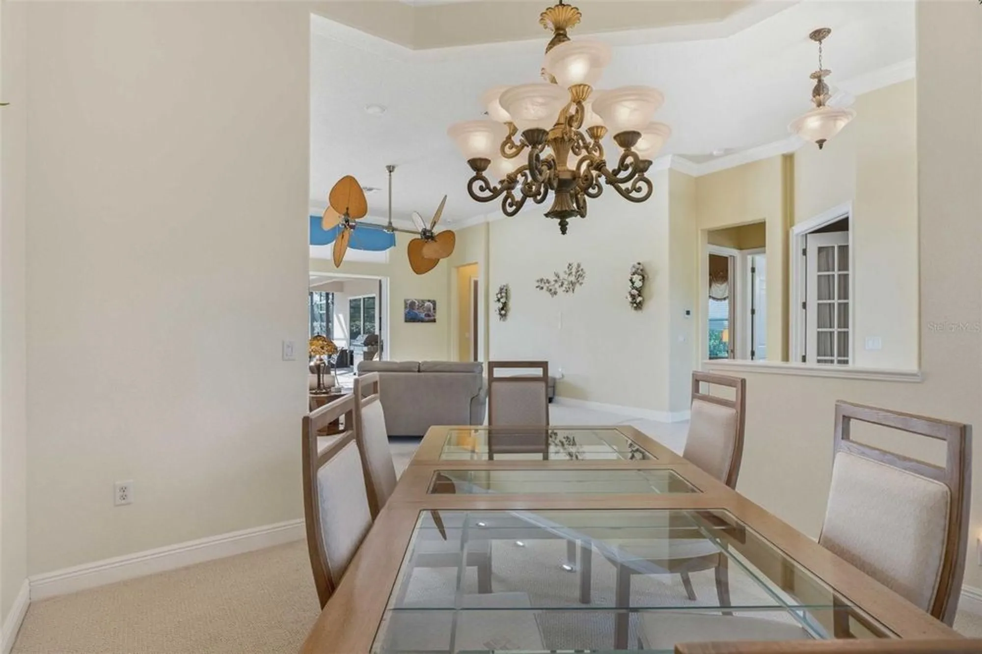 Property Slideshow image 16 of 73 | 8426 charleston dr, Weeki Wachee, FL, 34613