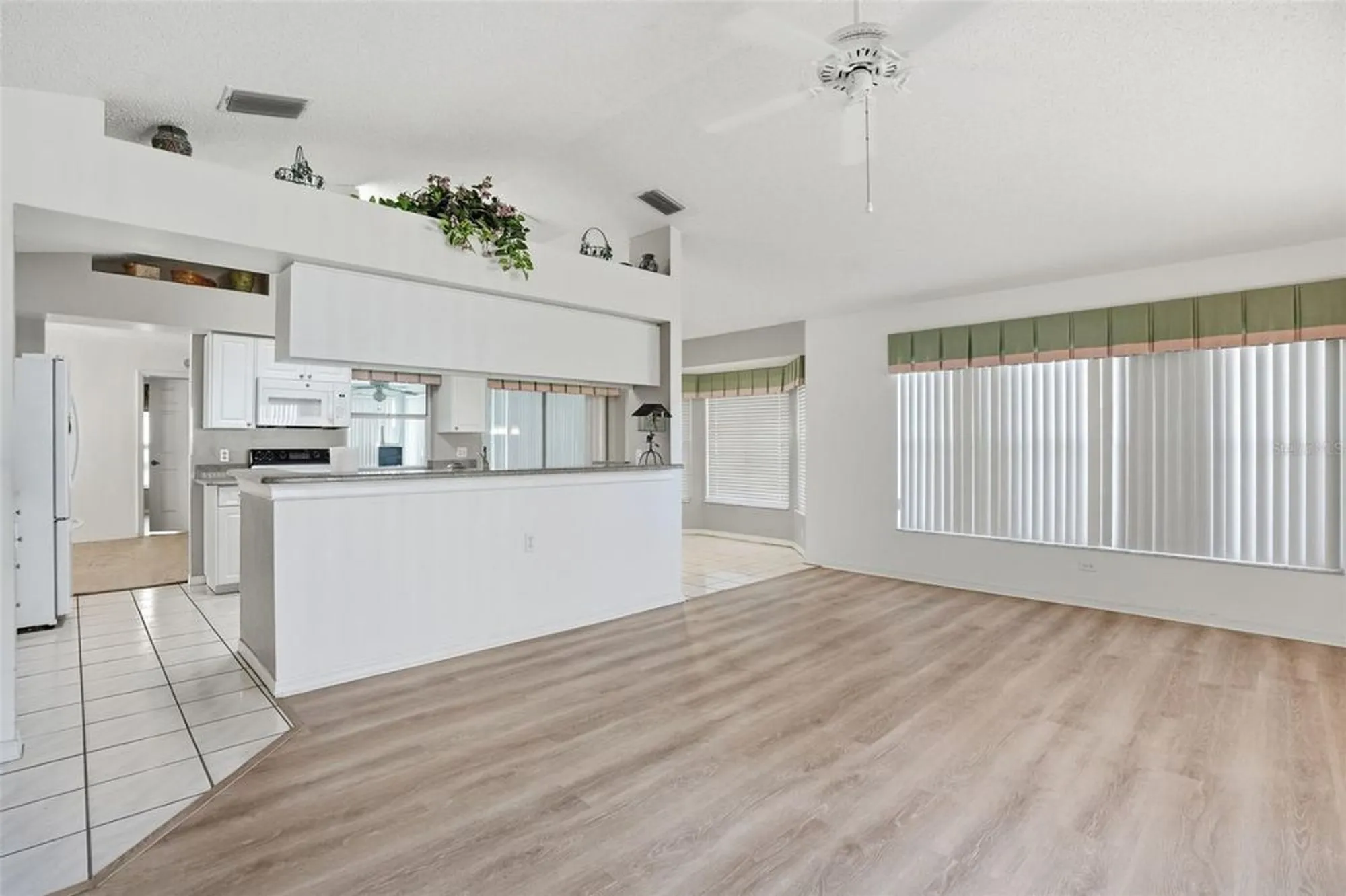 Property Slideshow image 12 of 29 | 2061 terrace view ln, Spring Hill, FL, 34606