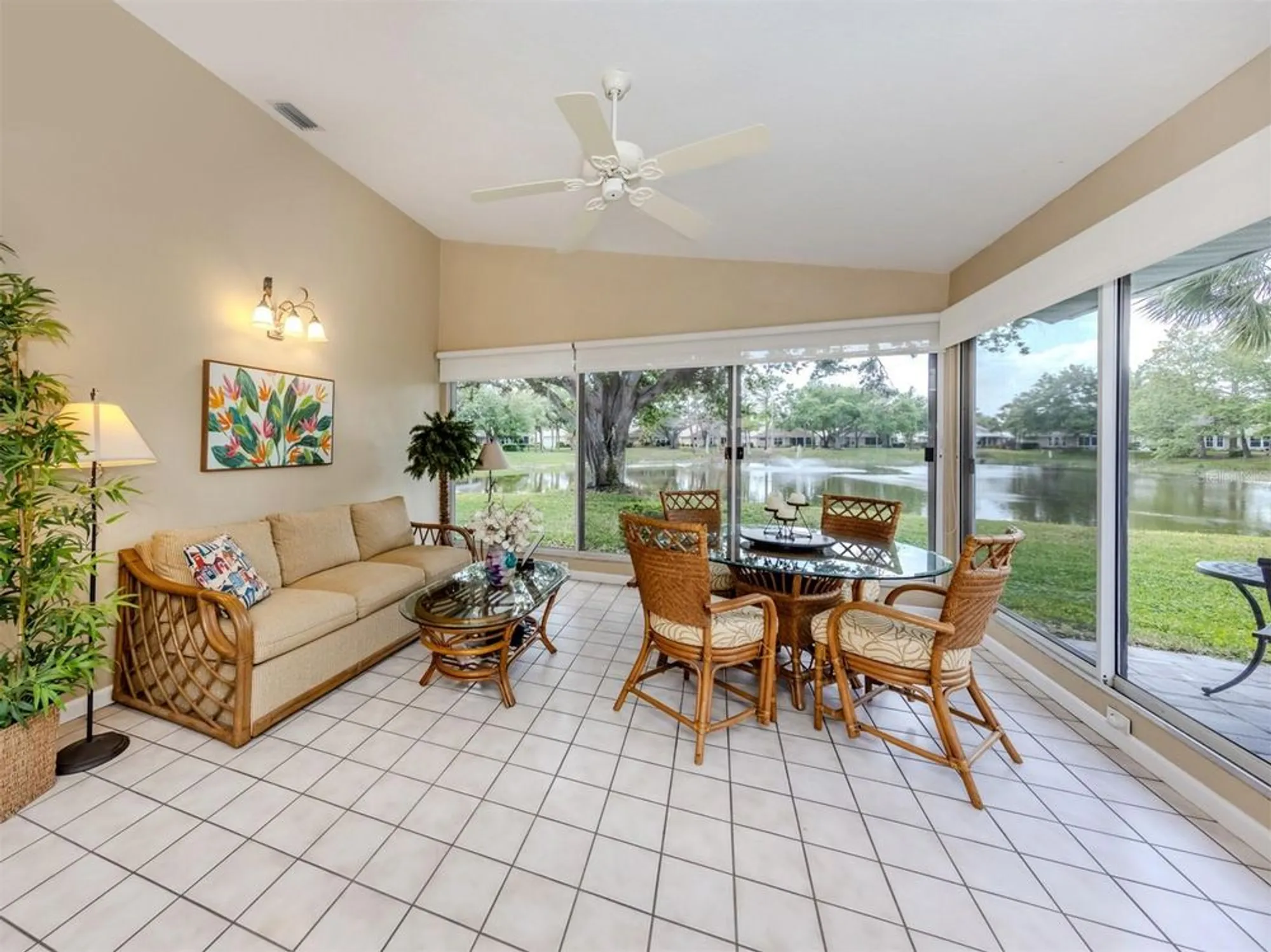 Property Slideshow image 9 of 40 | 579 clubside cir # 37, Venice, FL, 34293