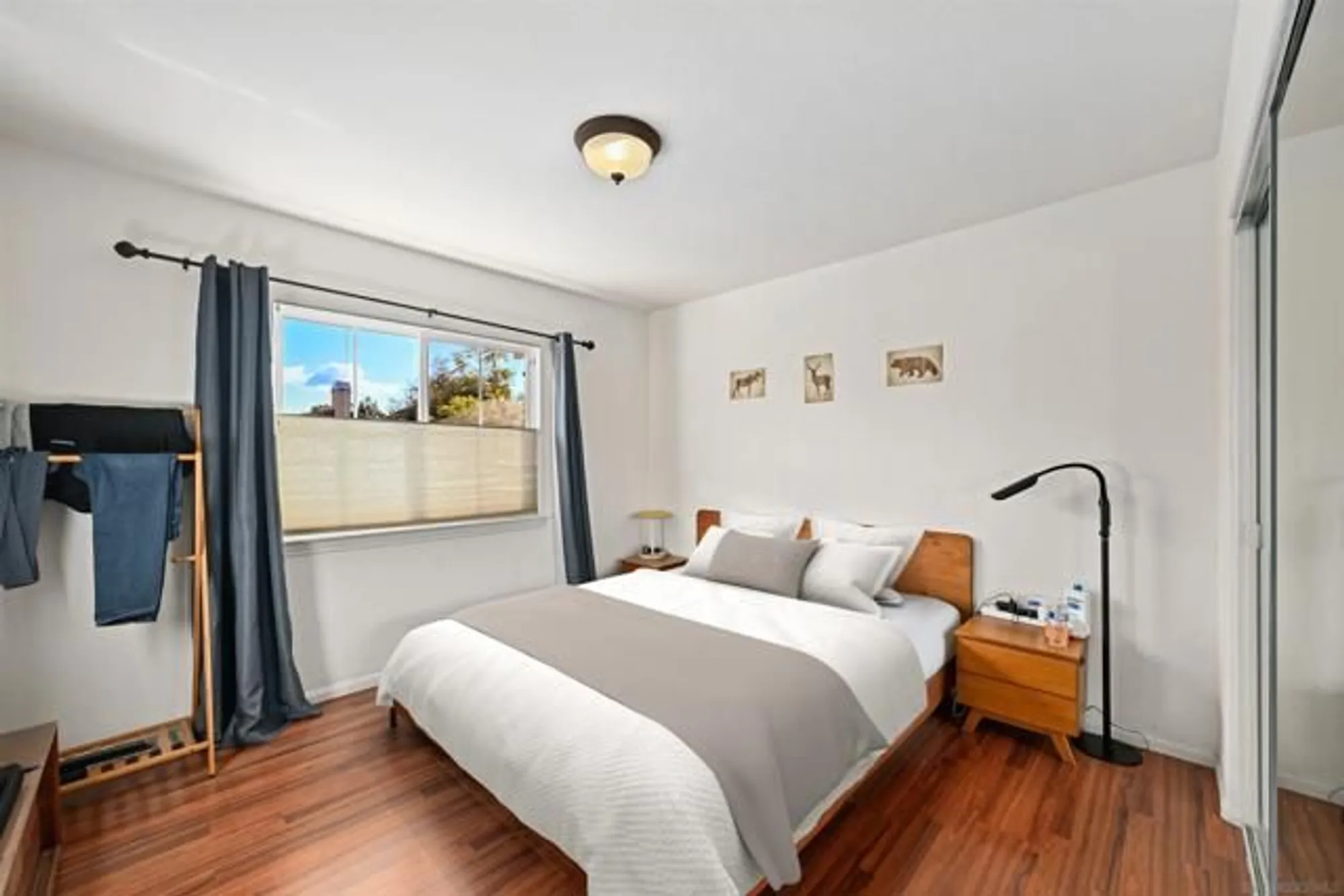 Property Slideshow image 12 of 34 | 10562 aspen gln, Escondido, CA, 92026