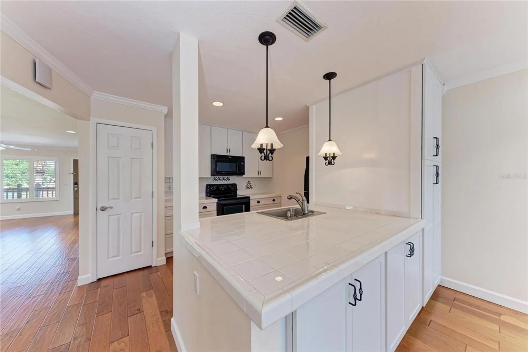 Property Slideshow image 16 of 55 | 5705 avista dr # 4104, Sarasota, FL, 34243