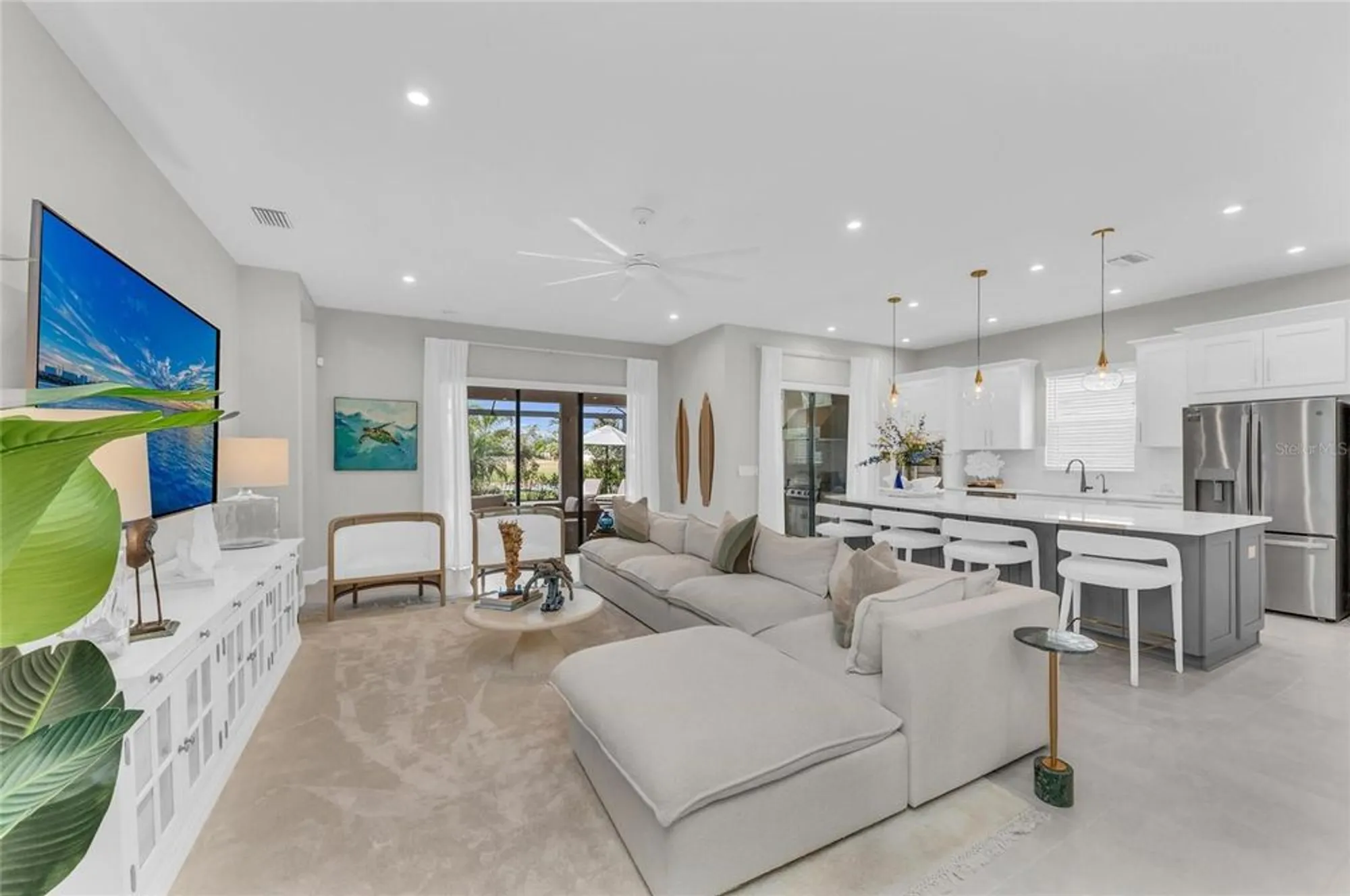 Property Slideshow image 7 of 47 | 4736 cassio ct, Bradenton, FL, 34211