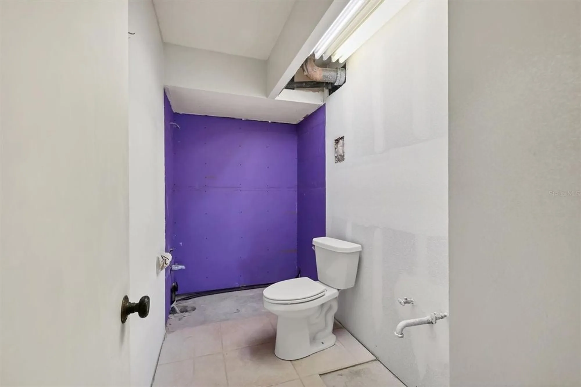 Property Slideshow image 24 of 53 | 101 whispering sands dr apt 205, Sarasota, FL, 34242