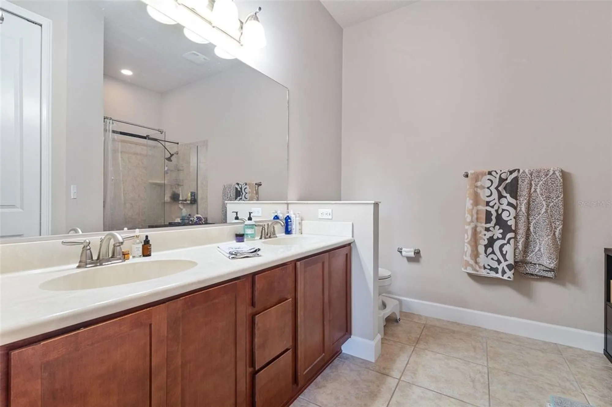 Property Slideshow image 24 of 51 | 1047 kilkenny ln, Ormond Beach, FL, 32174