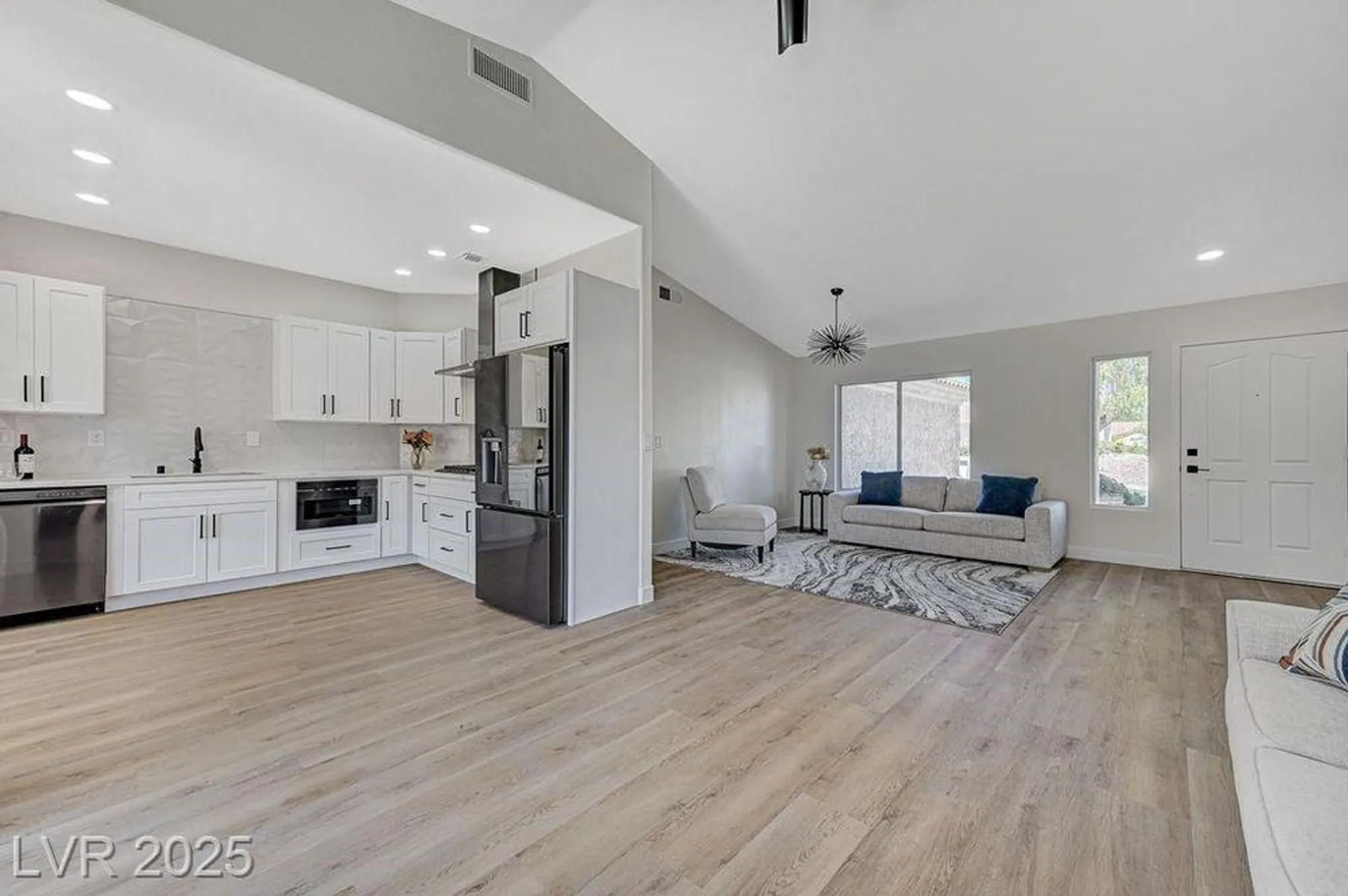 Property Slideshow image 6 of 40 | 10309 marymont pl, Las Vegas, NV, 89134