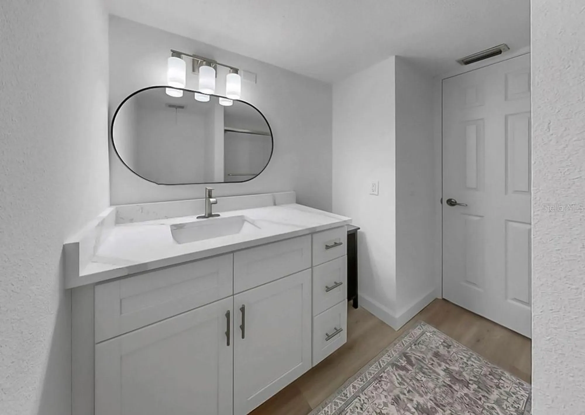 Property Slideshow image 43 of 58 | 7400 sun island dr 105, South Pasadena, FL, 33707