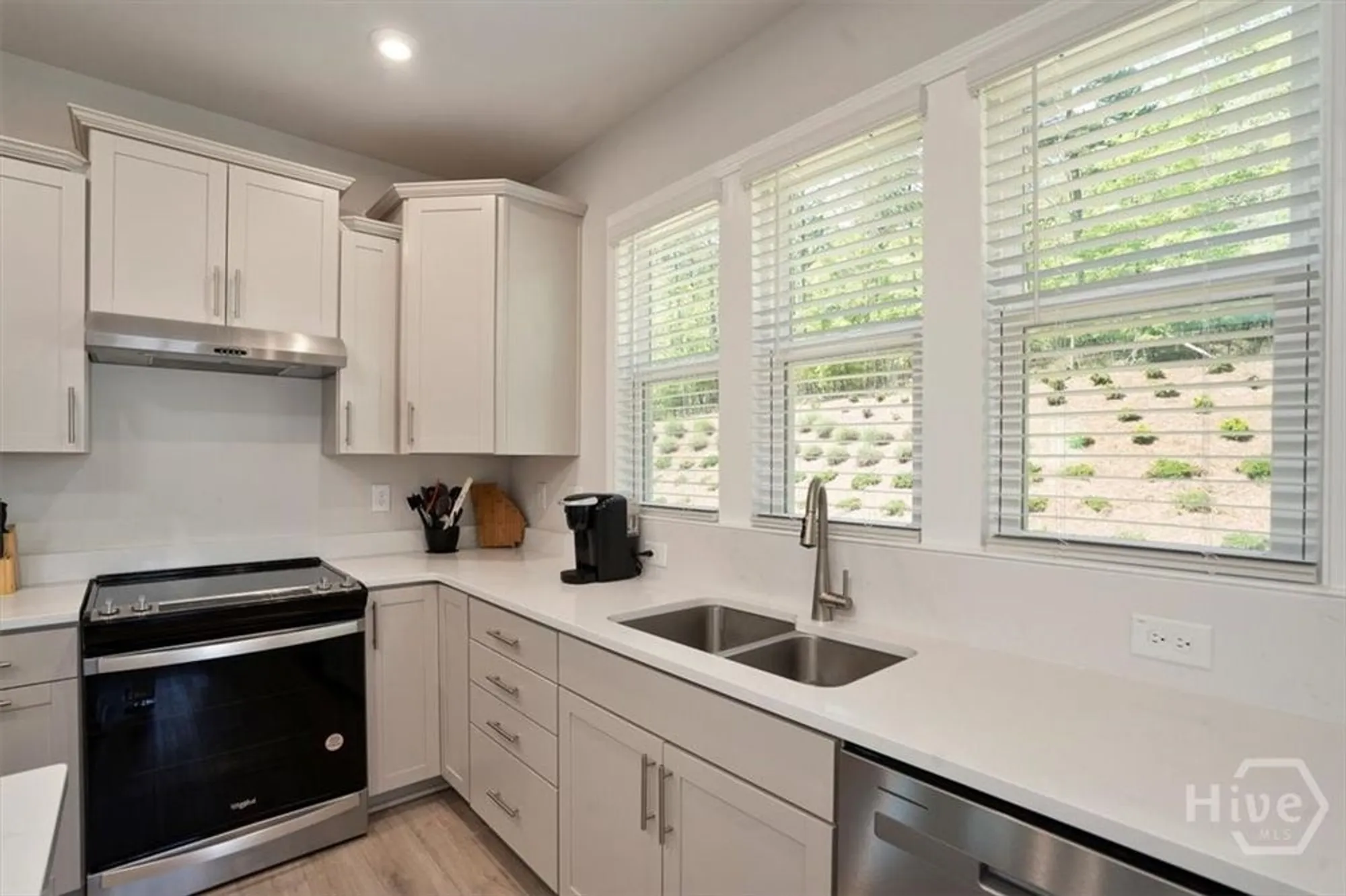 Property Slideshow image 9 of 56 | 1260 starboard way, Greensboro, GA, 30642