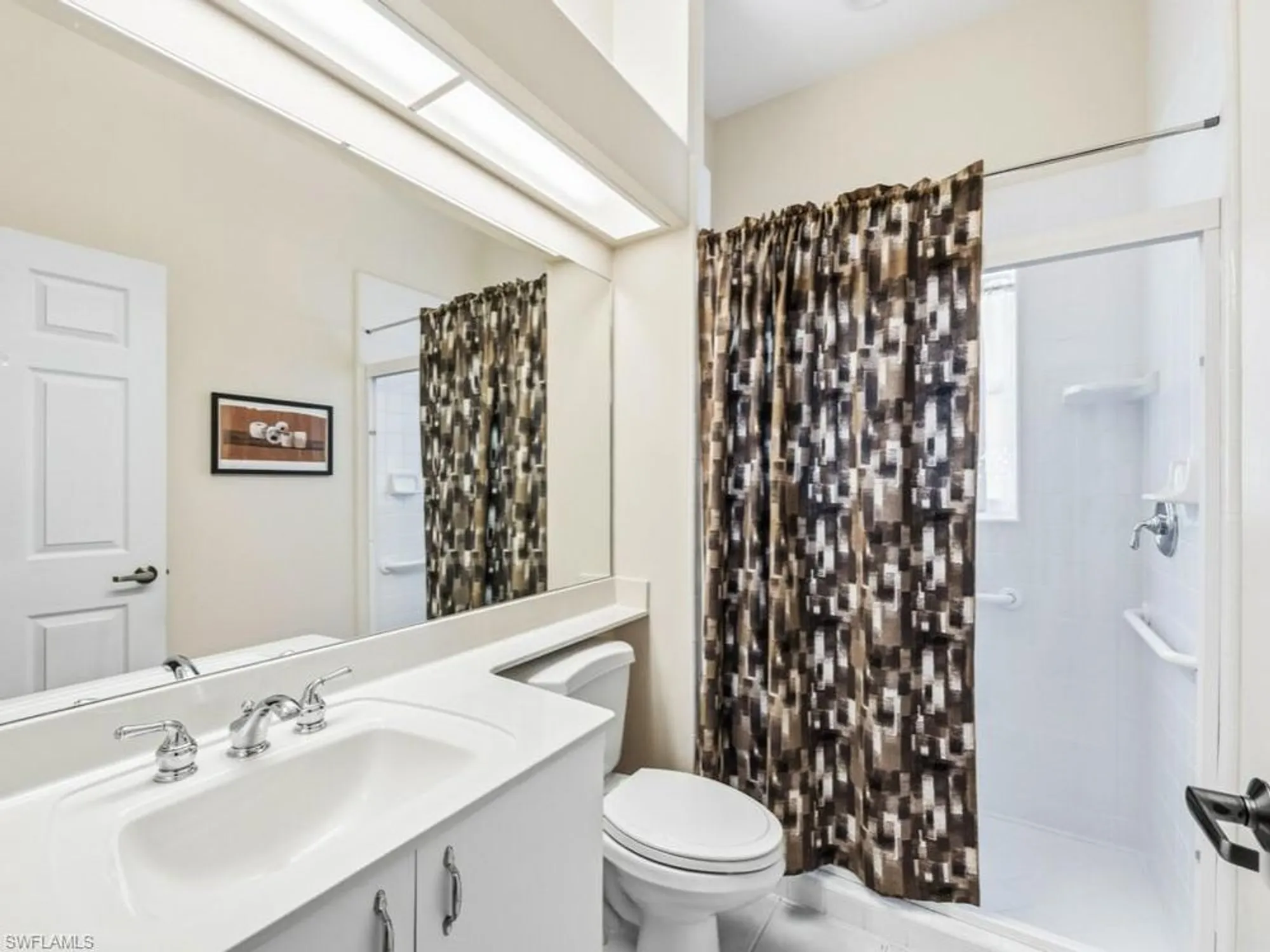 Property Slideshow image 16 of 45 | 3356 montara dr, Bonita Springs, FL, 34134