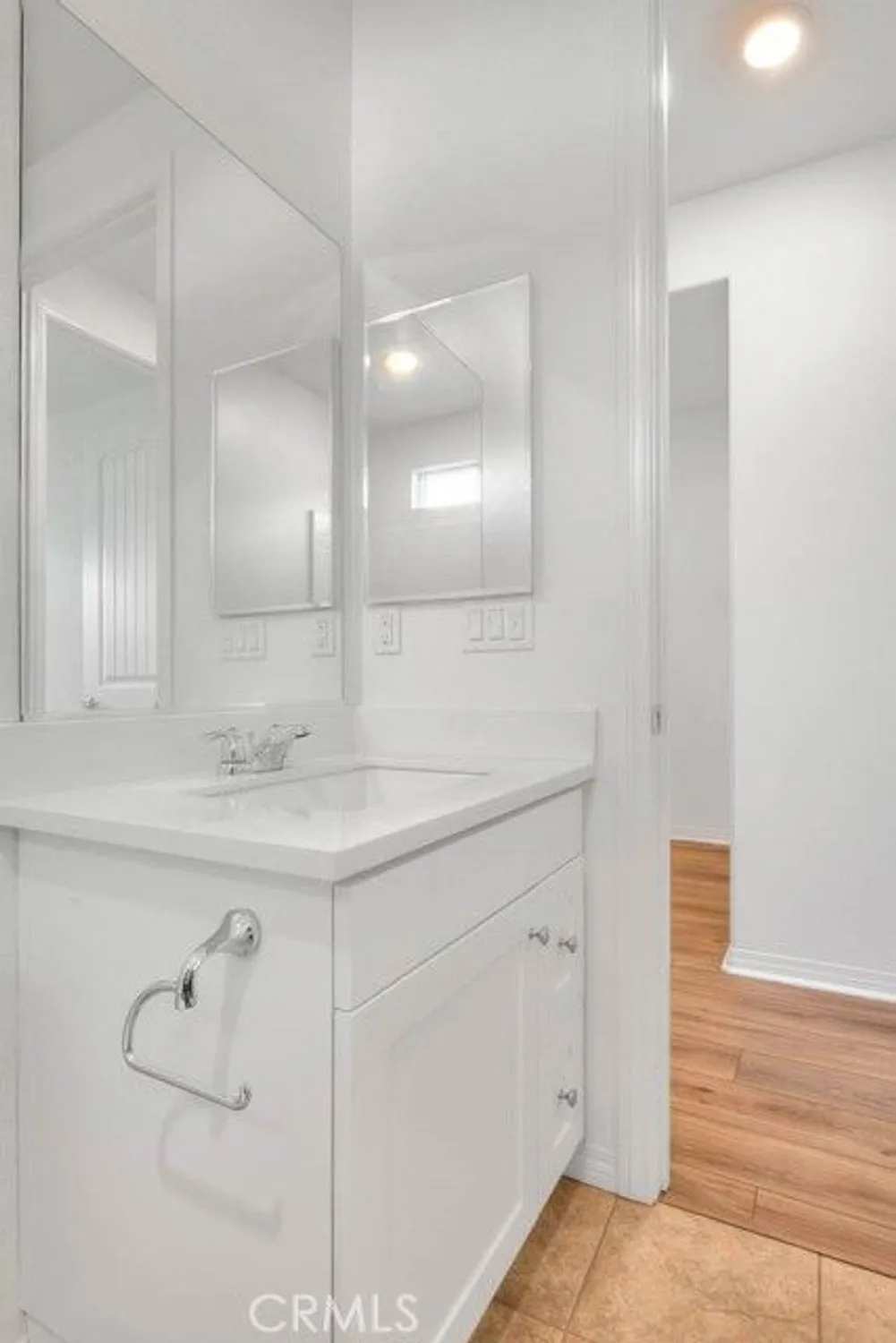 Property Slideshow image 31 of 45 | 4068 e amigos privado, Ontario, CA, 91761