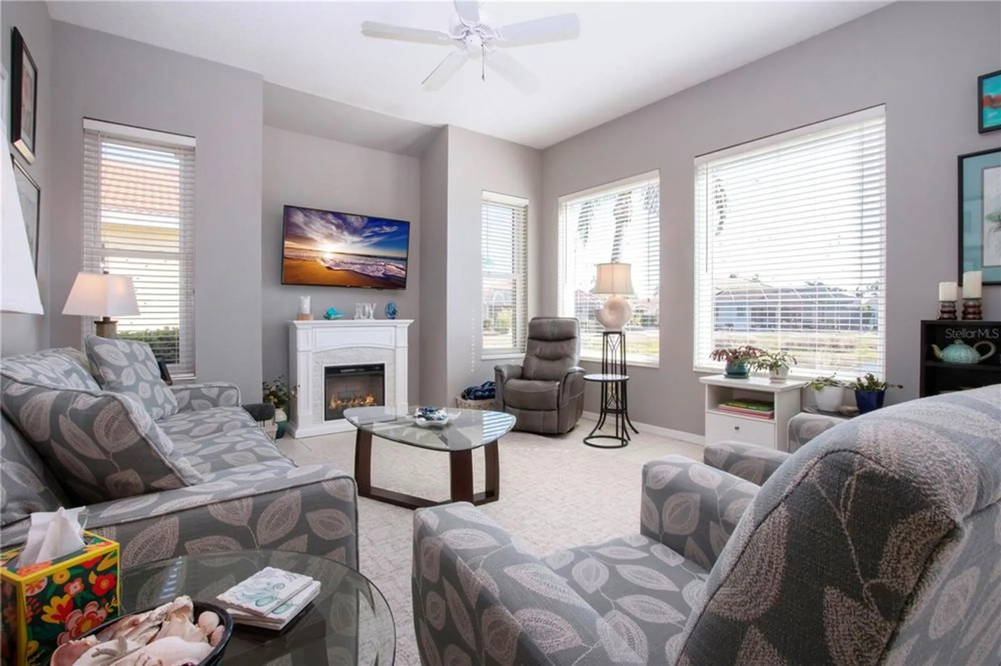 Property Slideshow image 16 of 65 | 1308 crystal greens dr, Sun City Center, FL, 33573