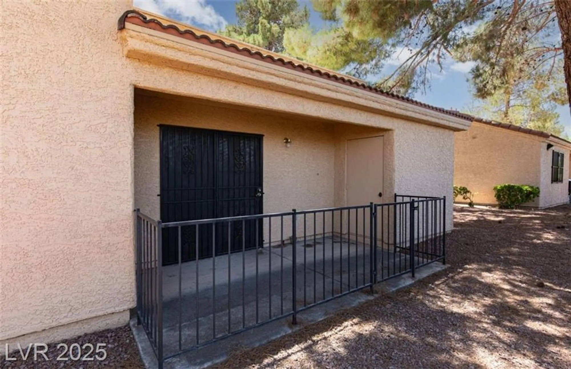 Property Slideshow image 4 of 24 | 2851 s valley view blvd 1021, Las Vegas, NV, 89102