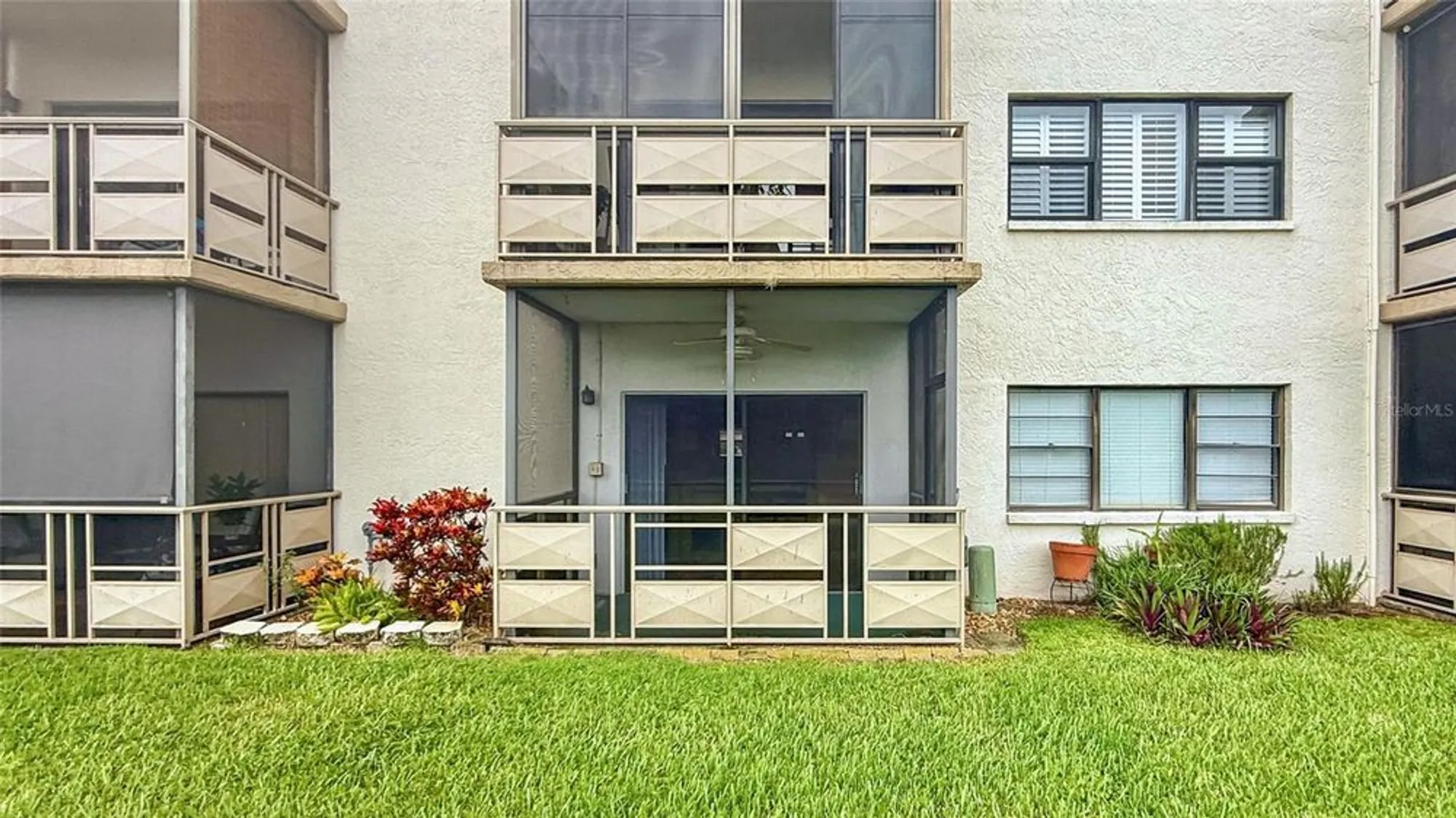 Property Slideshow image 22 of 32 | 6070 80th st n unit 109, St Petersburg, FL, 33709