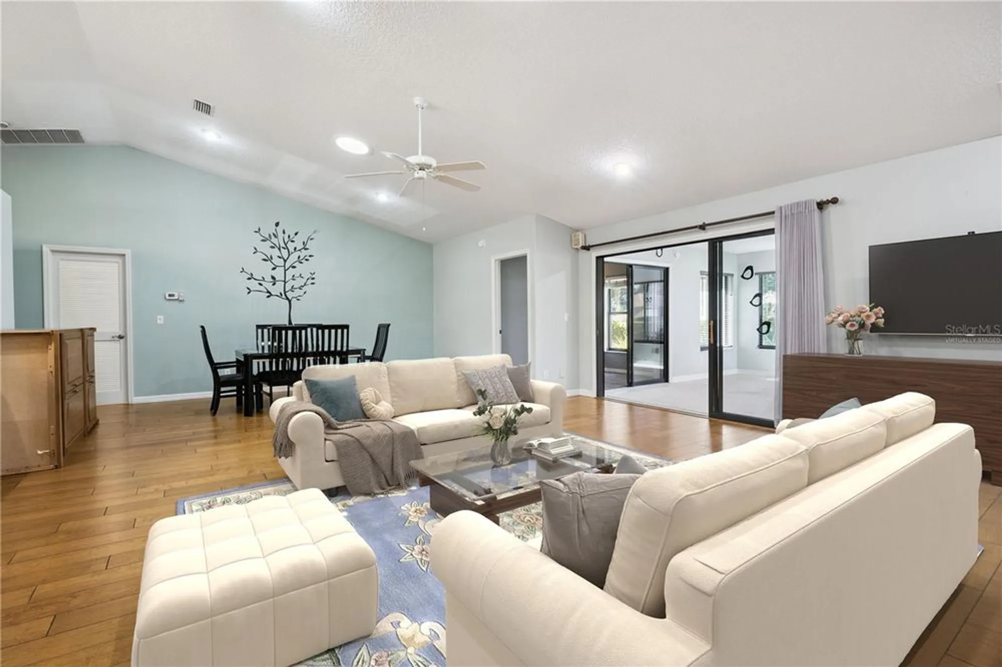 Property Slideshow image 13 of 58 | 21829 tartan st, Leesburg, FL, 34748