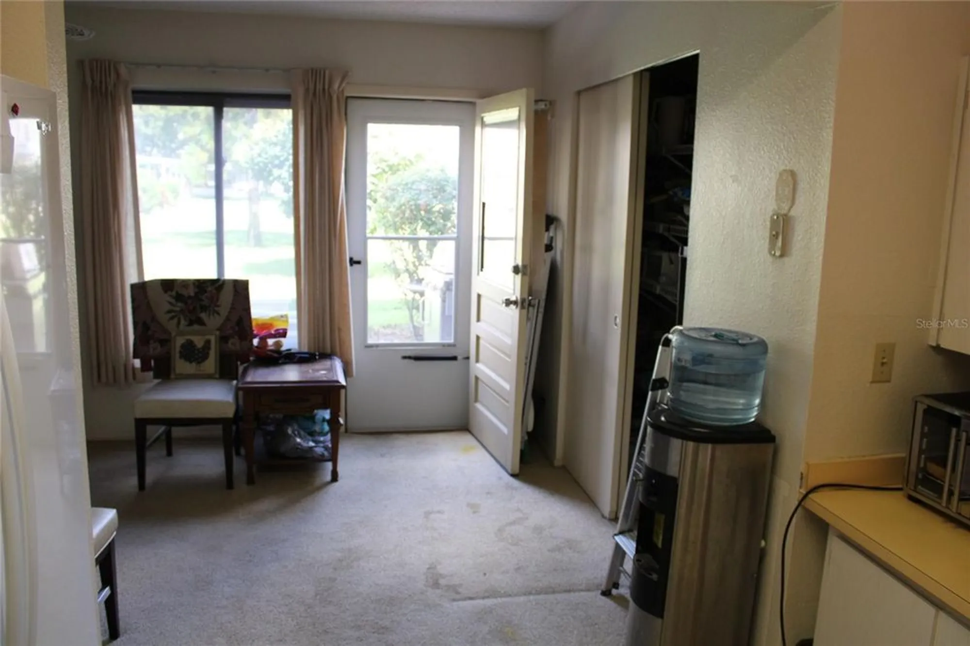 Property Slideshow image 14 of 39 | 2360 irish ln 16, Clearwater, FL, 33763