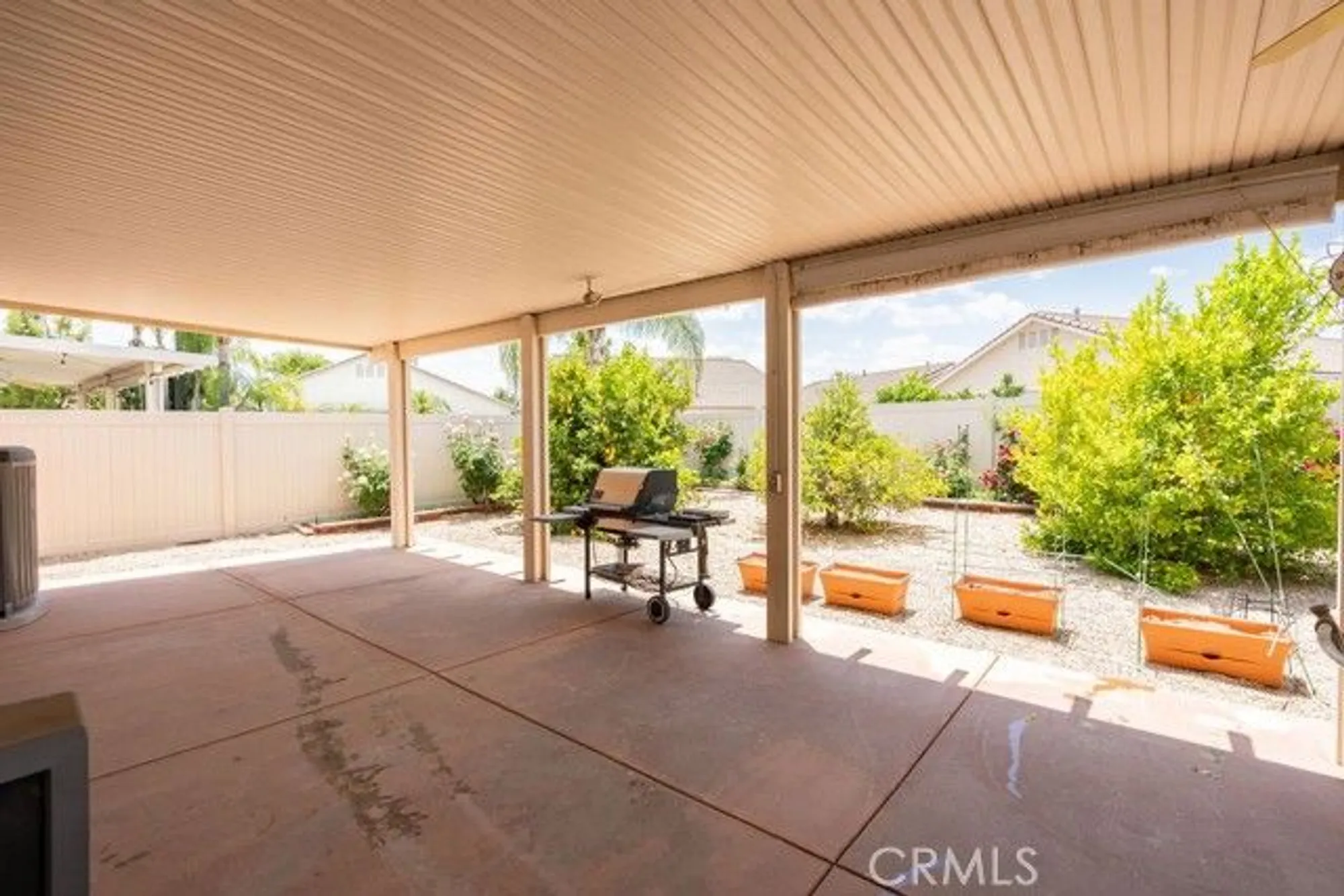 Property Slideshow image 20 of 51 | 29557 warmsprings dr, Menifee, CA, 92584