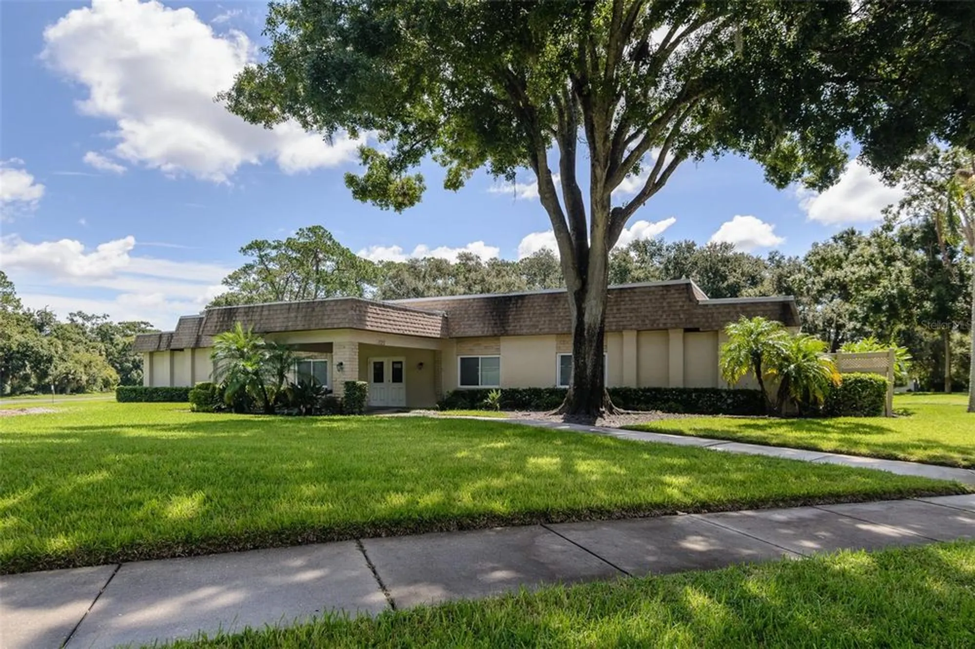 Property Slideshow image 39 of 56 | 1137 lanyard st, Palm Harbor, FL, 34685