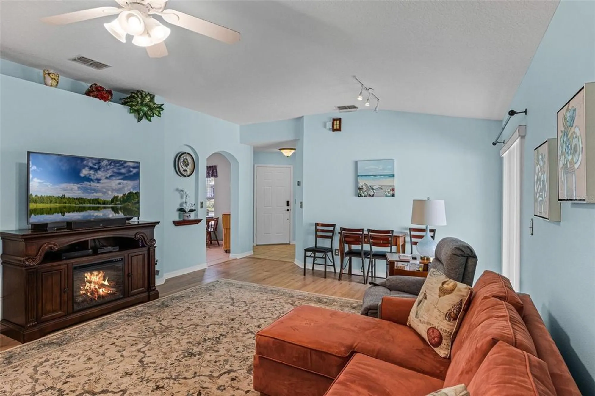 Property Slideshow image 8 of 46 | 3436 grenville dr, Winter Haven, FL, 33884