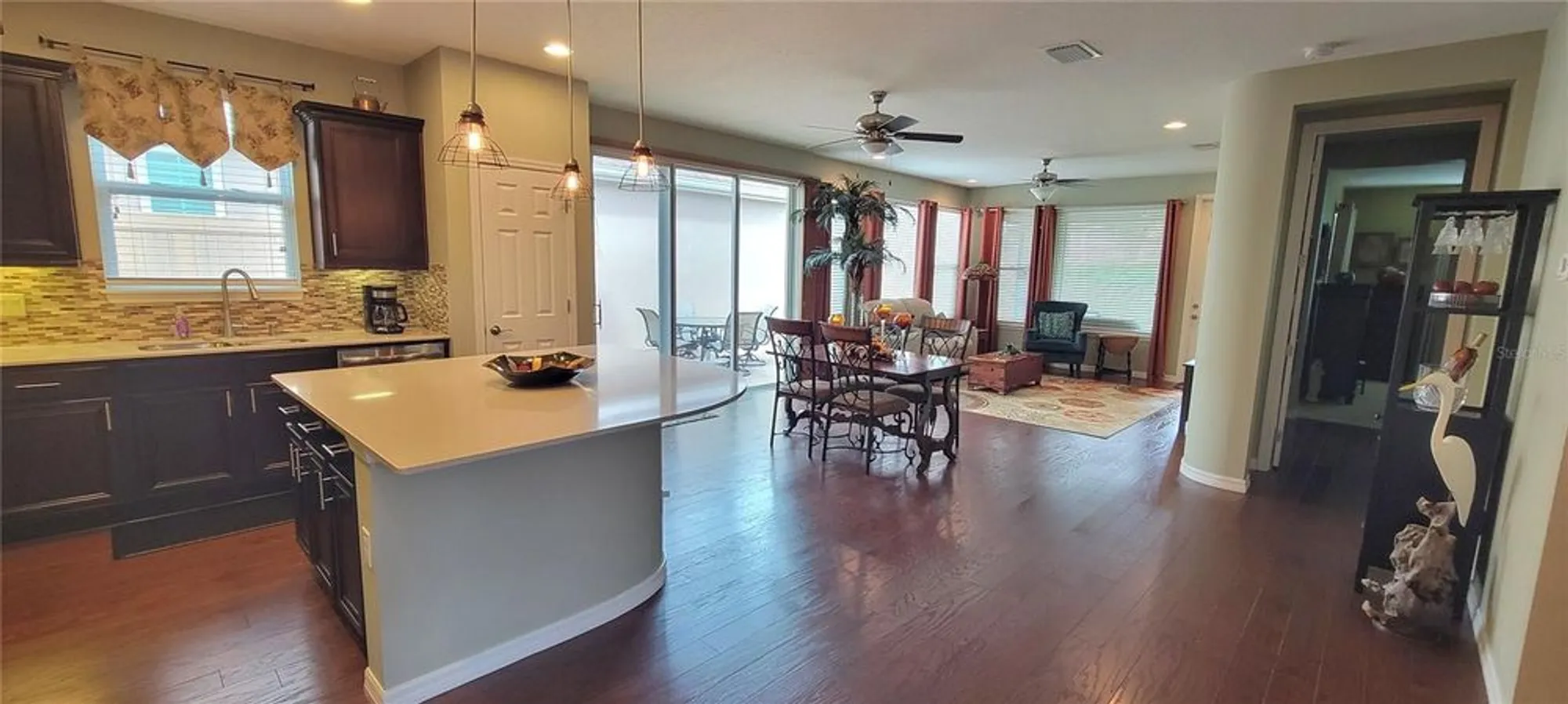 Property Slideshow image 7 of 61 | 79 bayou bend rd, Groveland, FL, 34736