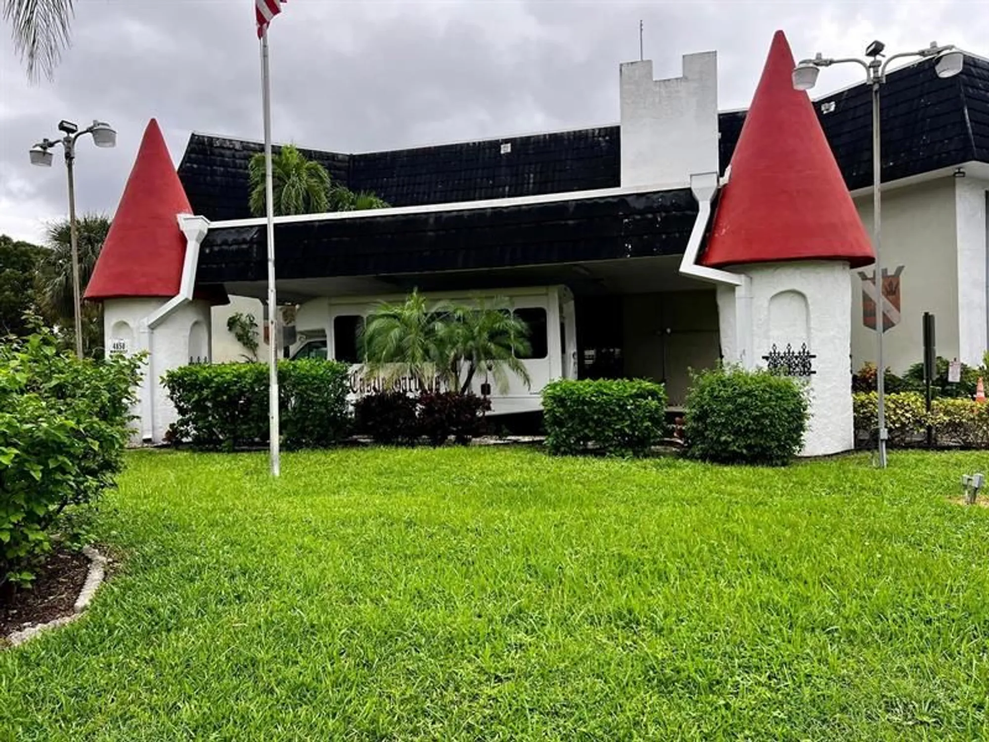 Property Slideshow image 25 of 31 | 4751 nw 21st st 209, Lauderhill, FL, 33313