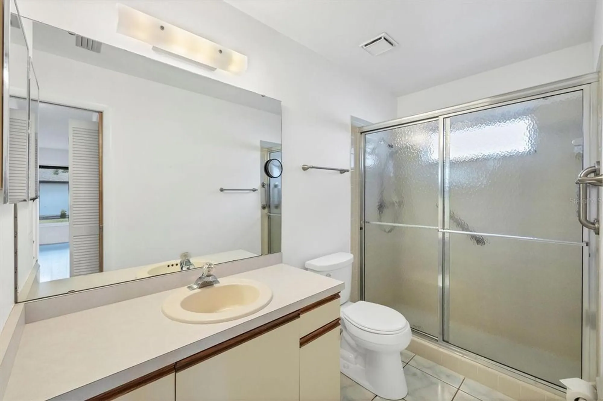 Property Slideshow image 24 of 55 | 606 chestnut ln, Englewood, FL, 34223