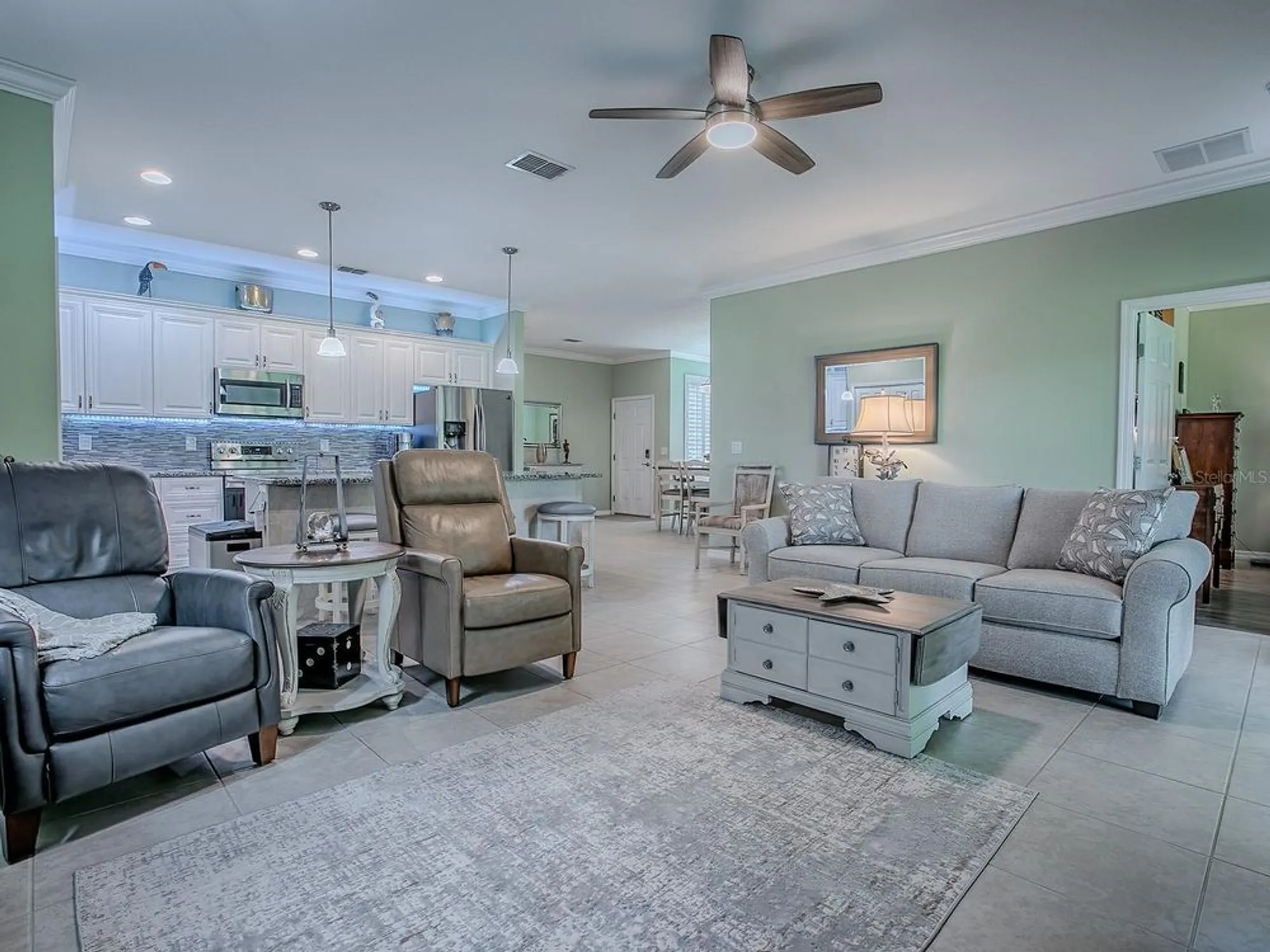 Property Slideshow image 10 of 37 | 26939 white plains way, Leesburg, FL, 34748