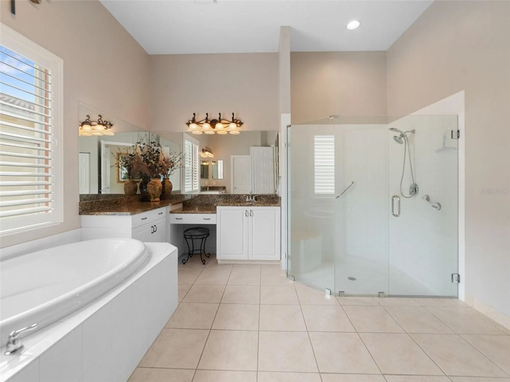 Property Slideshow image 25 of 62 | 5024 ruby flats dr, Wimauma, FL, 33598