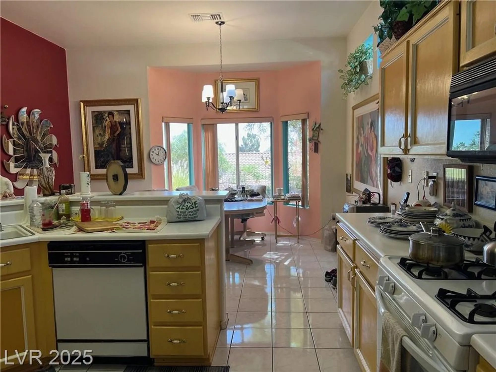 Property Slideshow image 10 of 21 | 3028 ripon dr, Las Vegas, NV, 89134