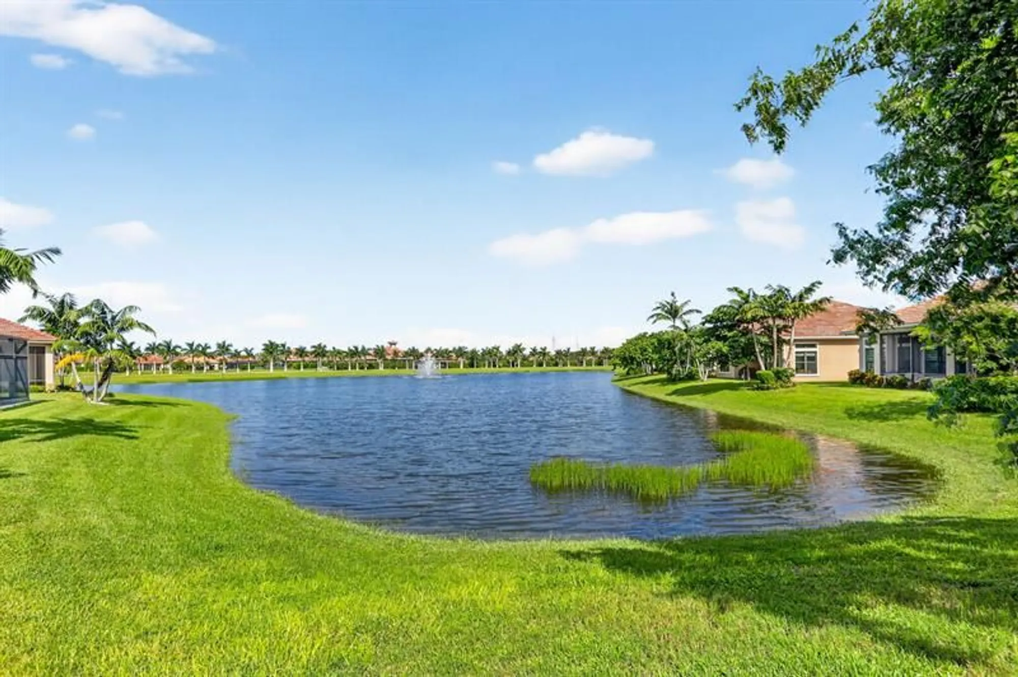 Property Slideshow image 52 of 65 | 11927 leon cir, Parkland, FL, 33076