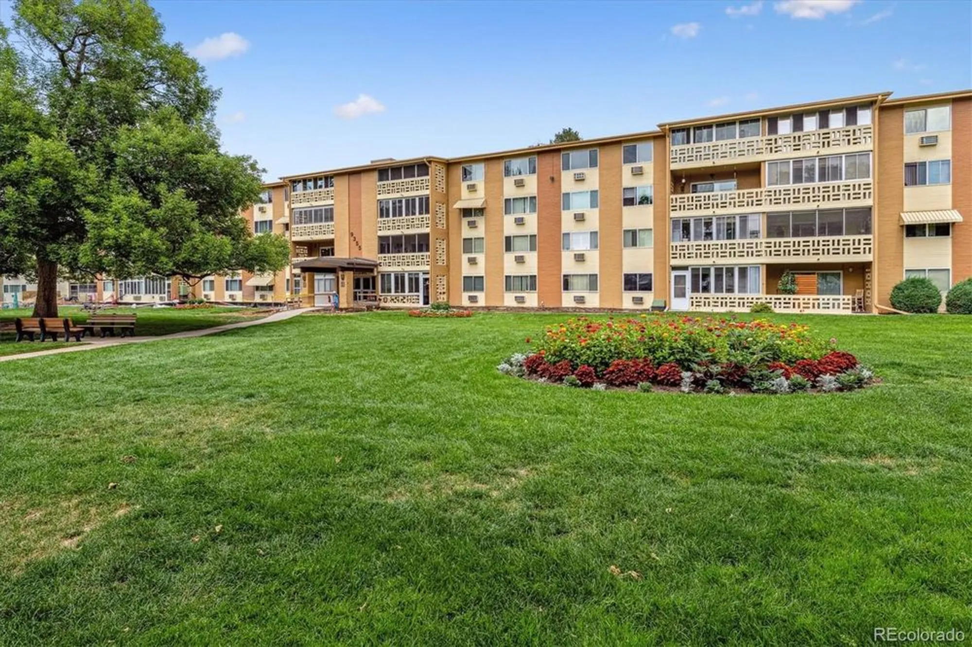 Property Slideshow image 19 of 38 | 9355 e center ave apt 7b, Denver, CO, 80247