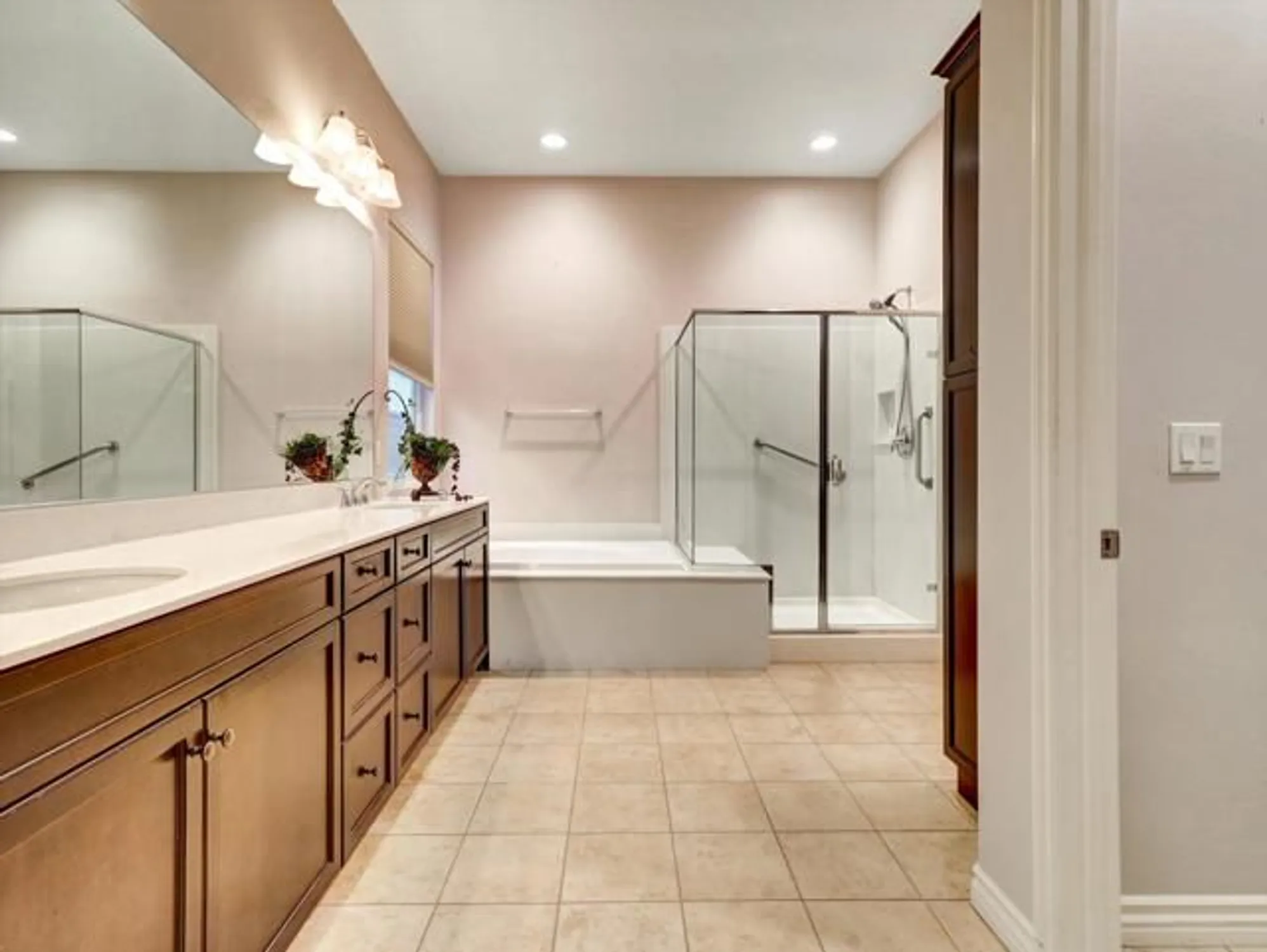 Property Slideshow image 43 of 59 | 85642 molvena dr, Indio, CA, 92203