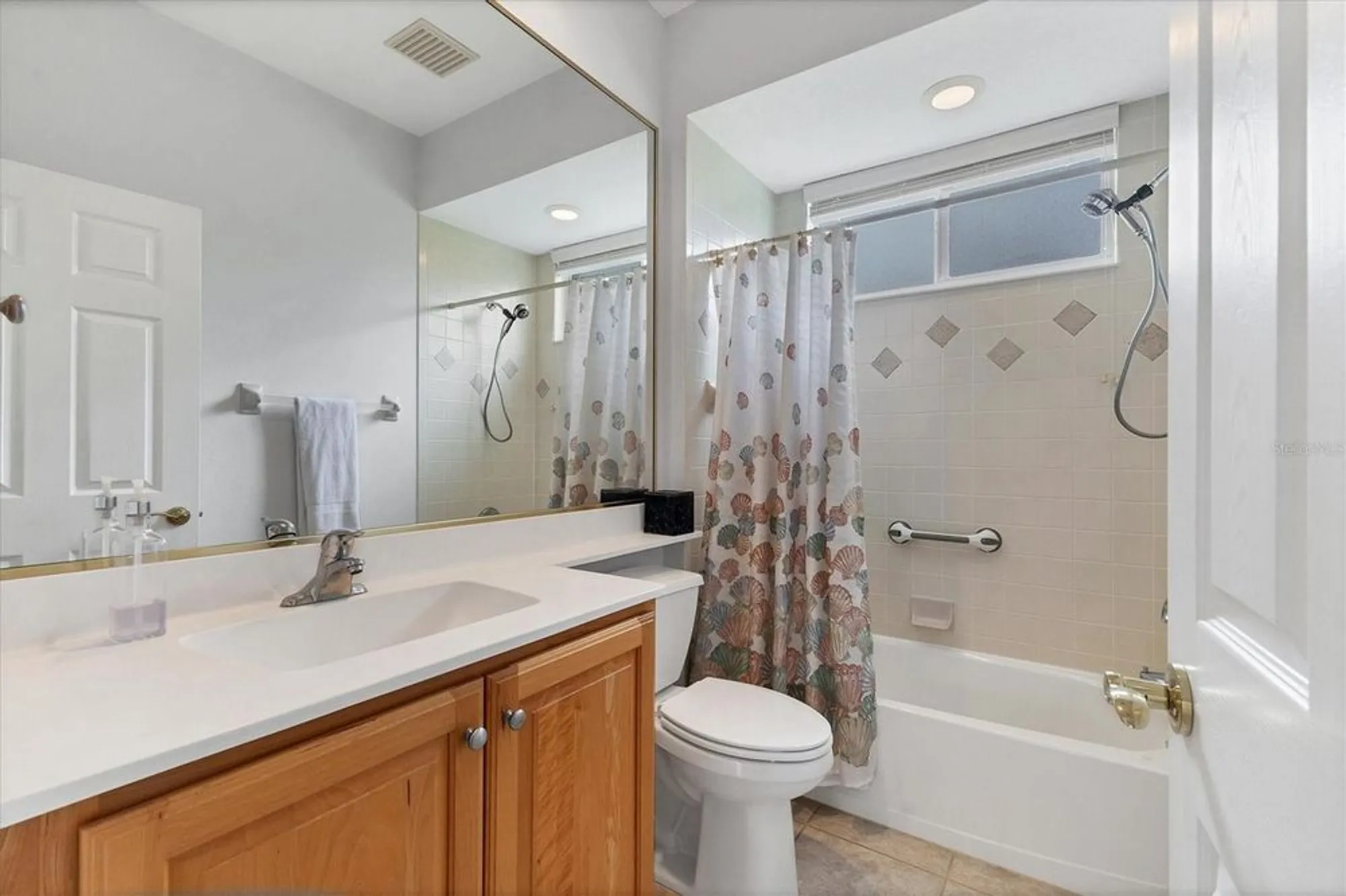 Property Slideshow image 24 of 53 | 6308 cormorant ct, Bradenton, FL, 34203