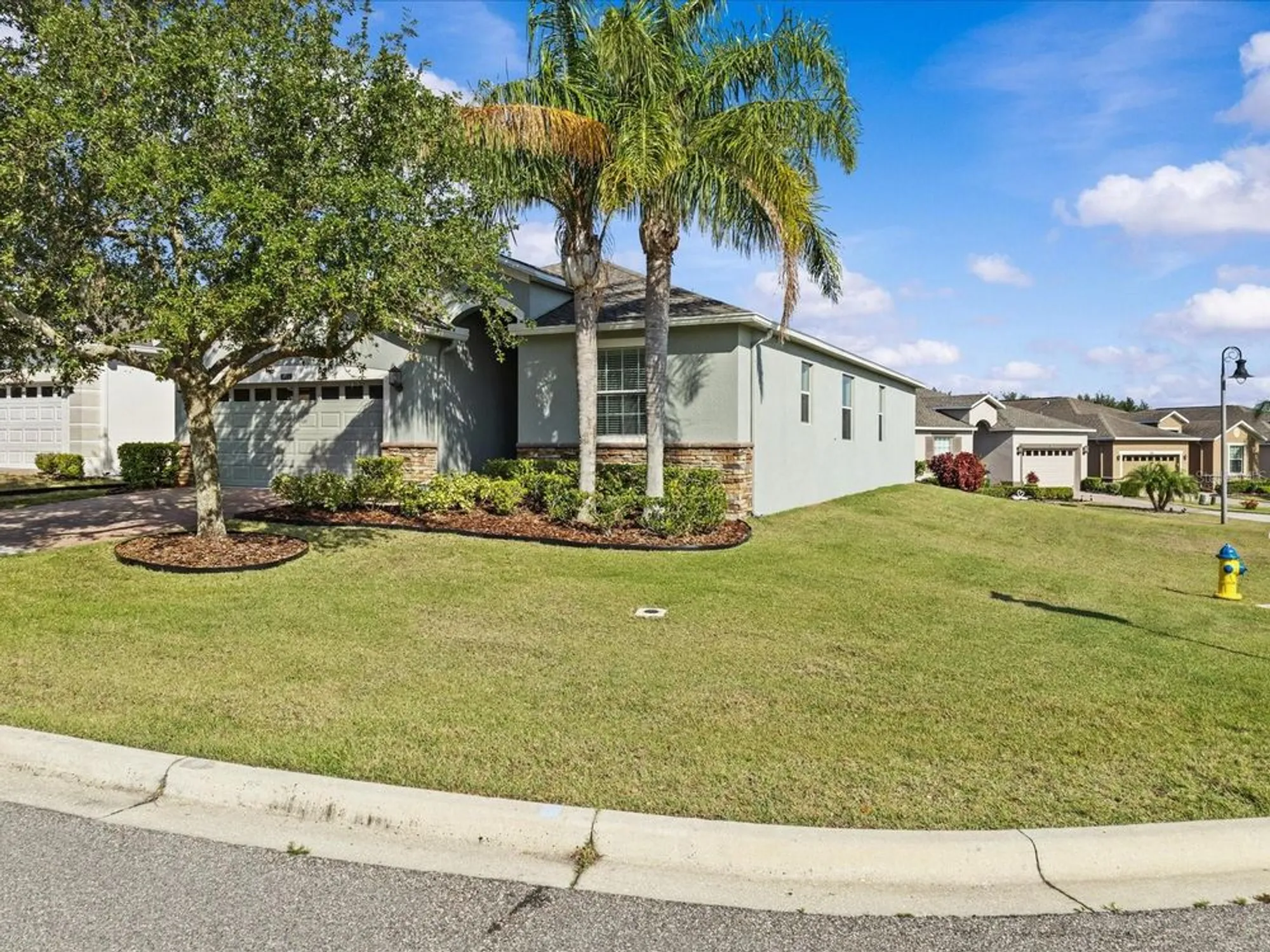 Property Slideshow image 3 of 48 | 3801 serena ln, Clermont, FL, 34711