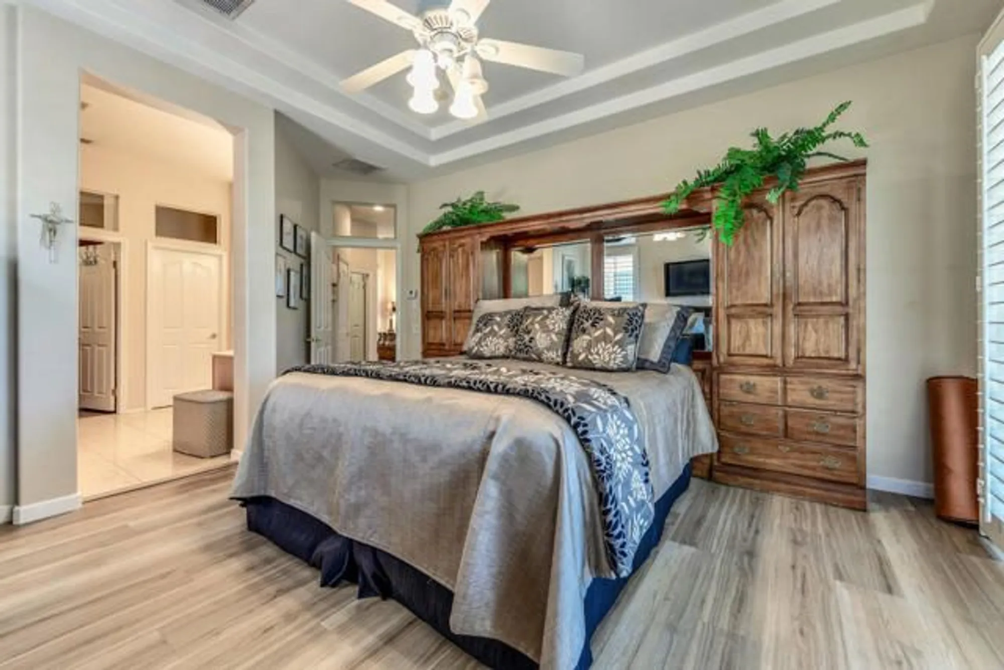 Property Slideshow image 21 of 29 | 43784 royal saint george dr, Indio, CA, 92201