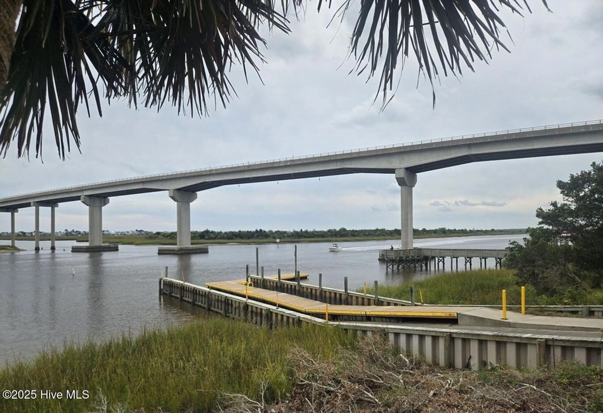 Property Slideshow image 17 of 19 | 305 planters ridge dr, Sunset Beach, NC, 28468