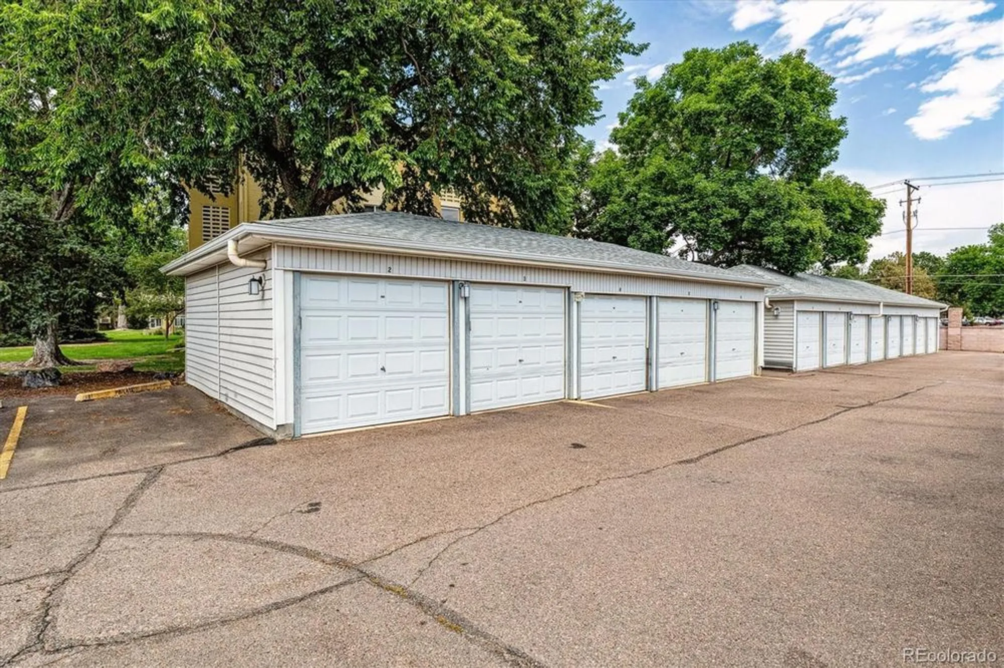 Property Slideshow image 16 of 44 | 610 s clinton st 10b, Denver, CO, 80247