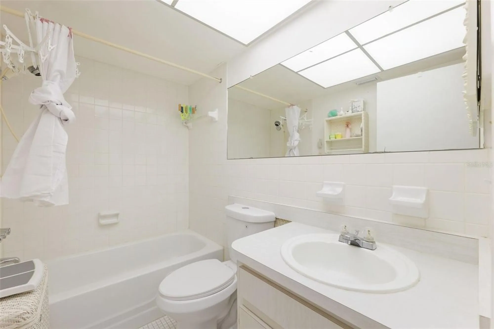 Property Slideshow image 17 of 38 | 1250 s pinellas ave 910, Tarpon Springs, FL, 34689