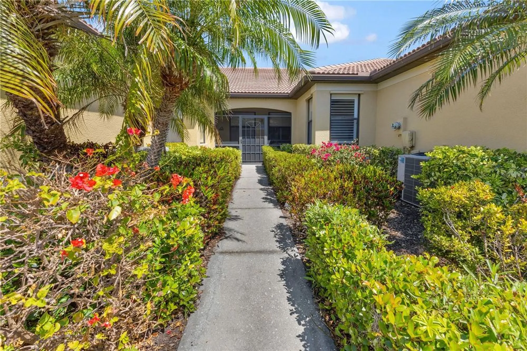Property Slideshow image 32 of 44 | 2064 batello dr, Venice, FL, 34292