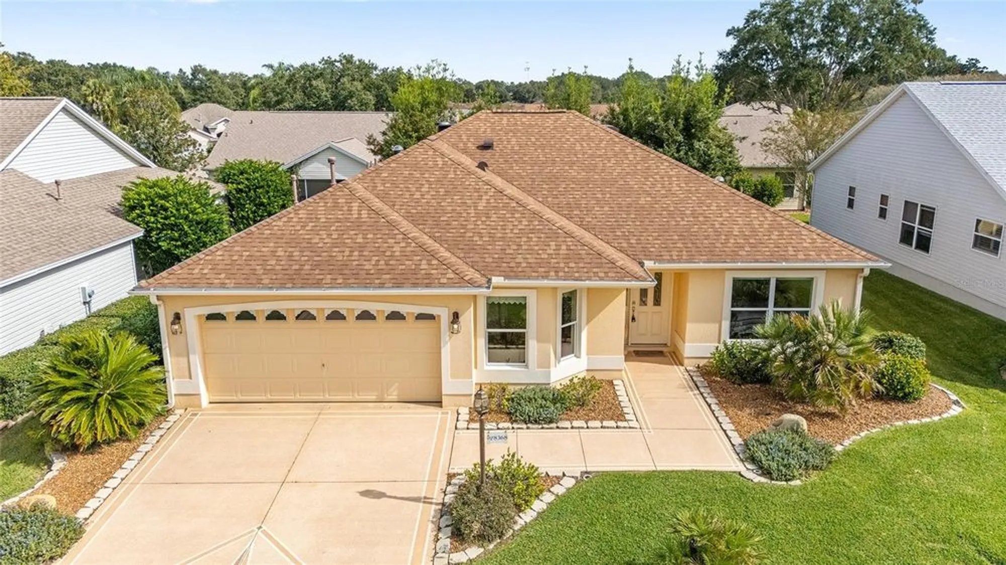 Property Slideshow image 1 of 47 | 8368 se 176th lawson loop, The Villages, FL, 32162