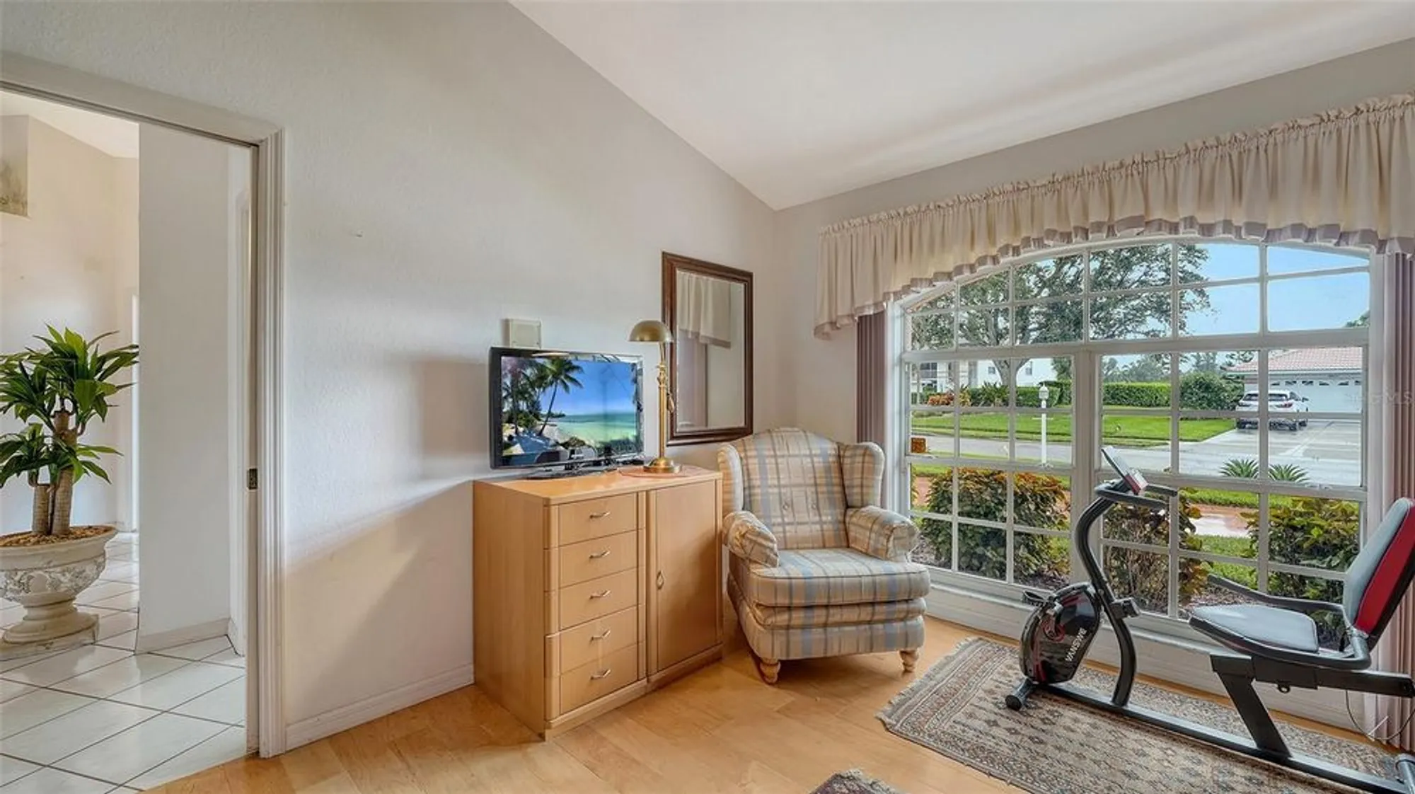 Property Slideshow image 33 of 66 | 6803 drewrys blf, Bradenton, FL, 34203