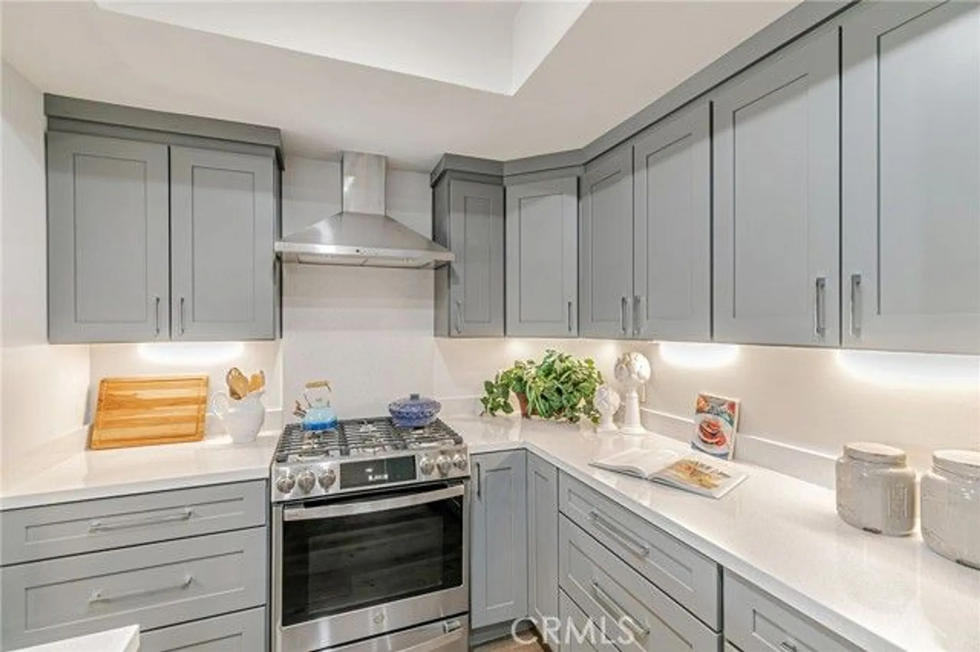 Property Slideshow image 20 of 45 | 5155 cribari knls, San Jose, CA, 95135