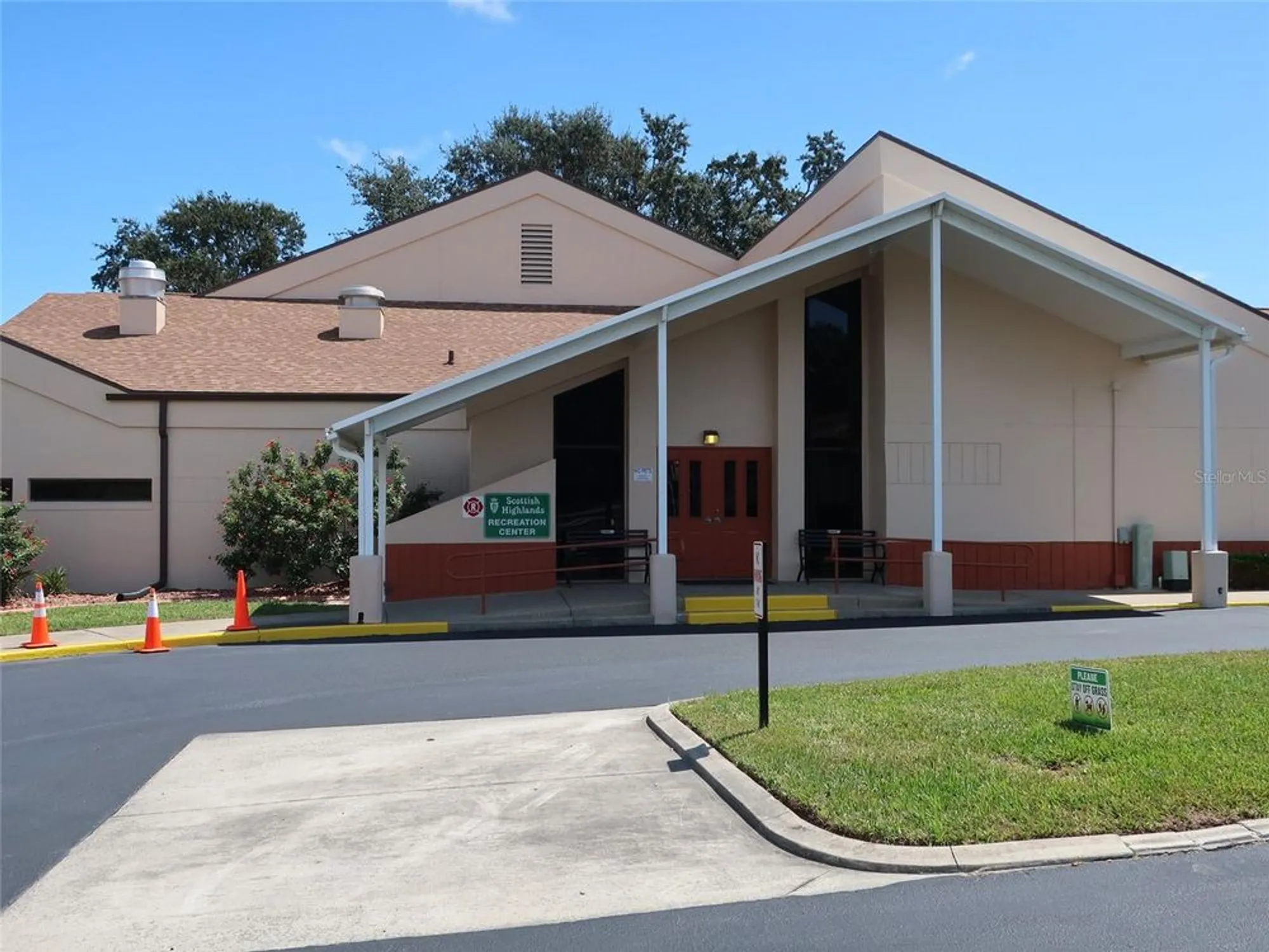 Property Slideshow image 39 of 49 | 15 aberdeen cir, Leesburg, FL, 34788