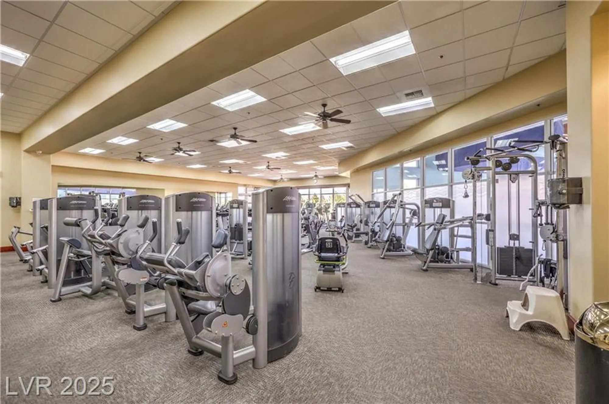 Property Slideshow image 36 of 44 | 7617 fieldfare dr, North Las Vegas, NV, 89084