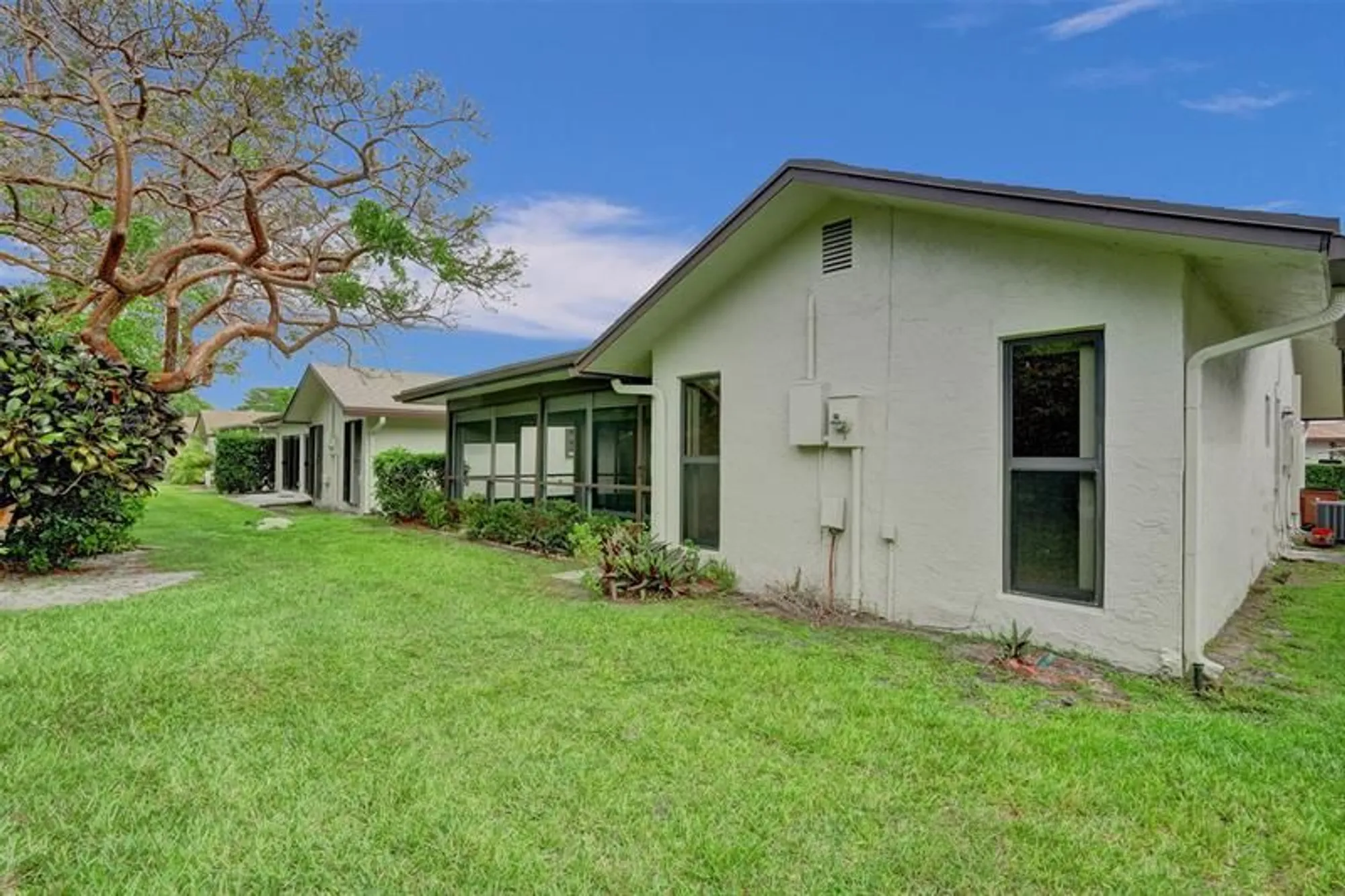 Property Slideshow image 45 of 85 | 2261 sw 15th pl, Deerfield Beach, FL, 33442