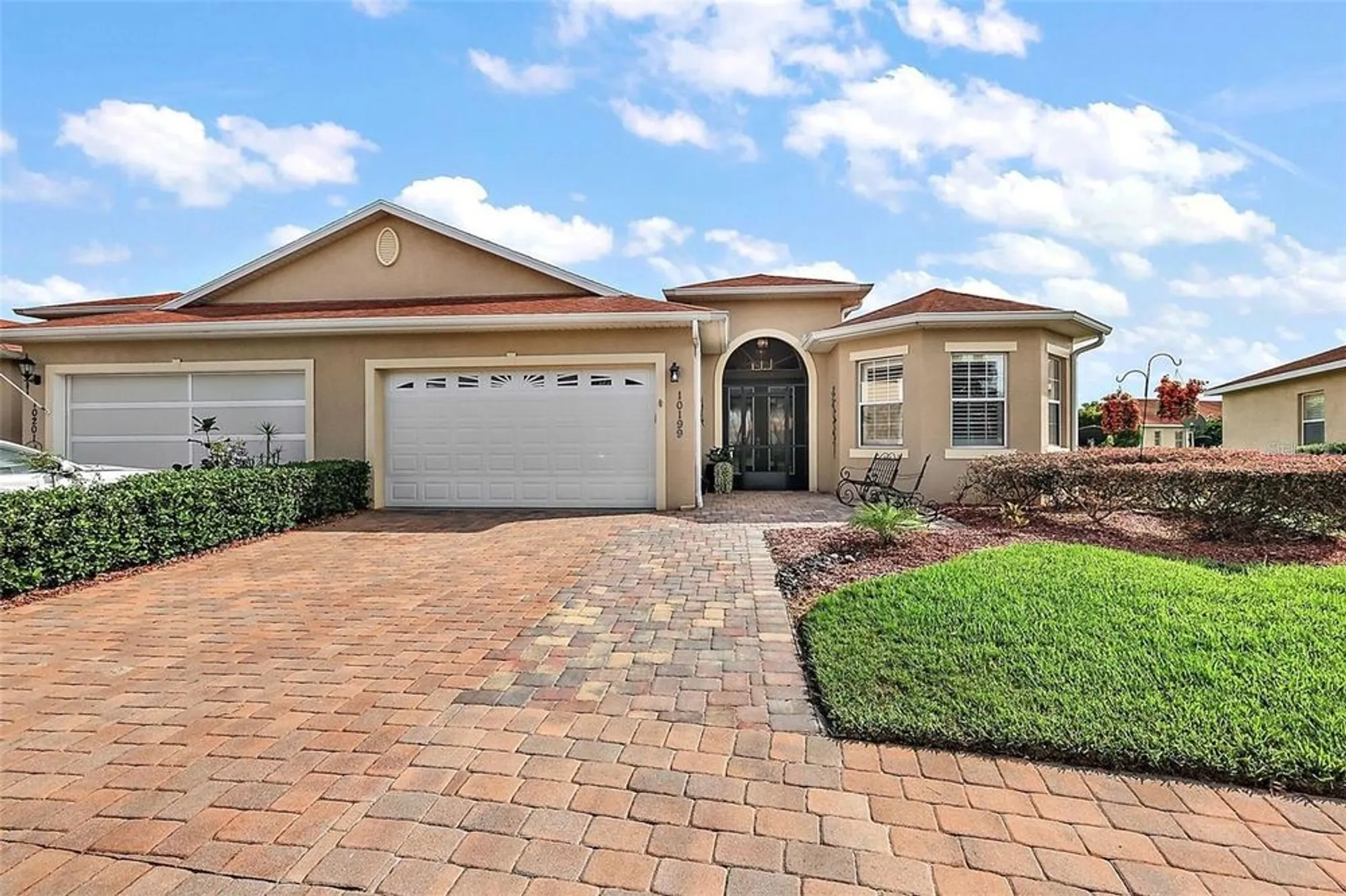 Property Slideshow image 1 of 25 | 10199 mainsail dr, Oxford, FL, 34484