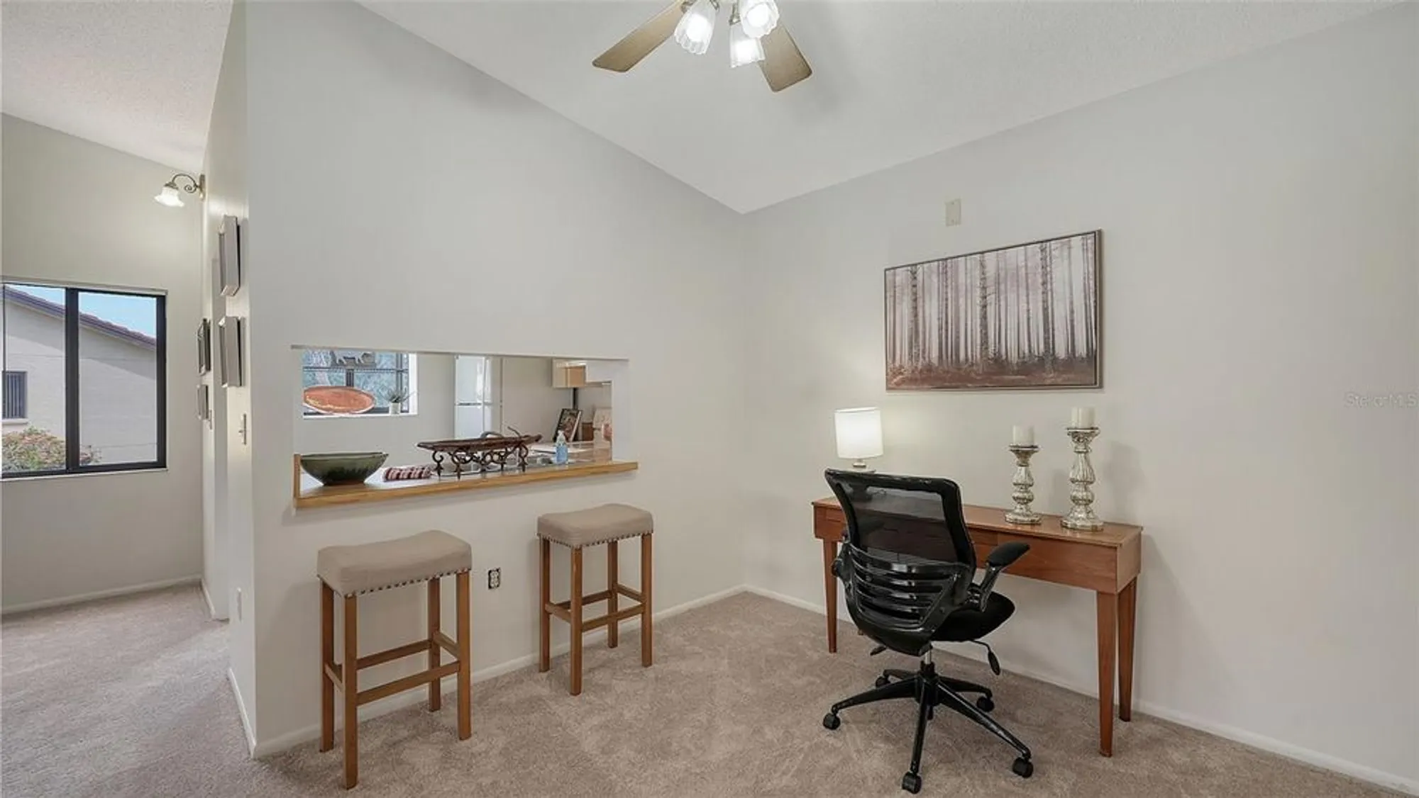 Property Slideshow image 16 of 36 | 5785 gardens dr # 5785, Sarasota, FL, 34243