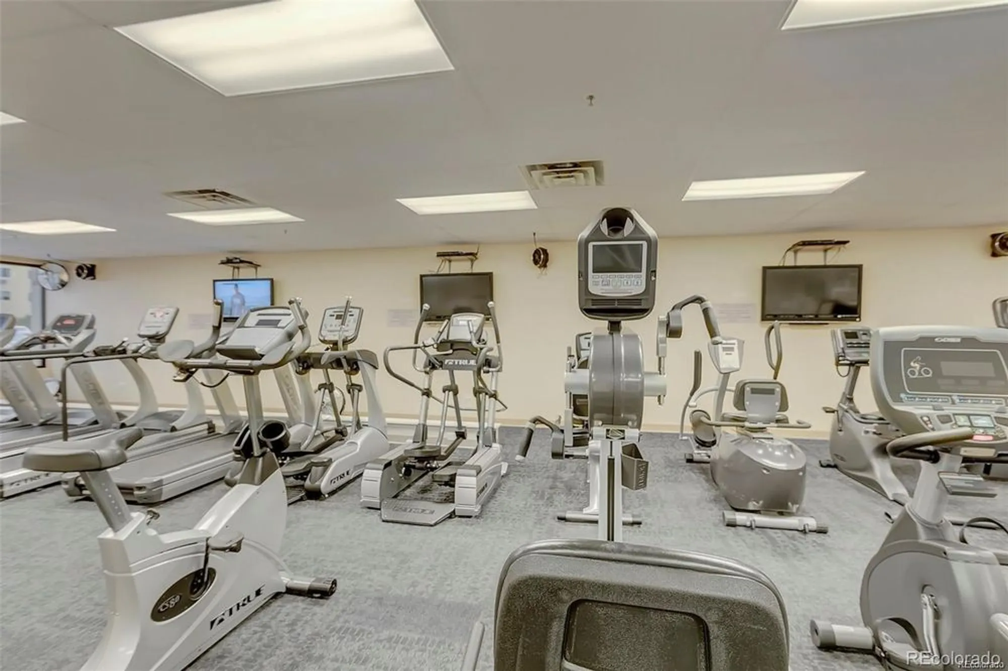 Property Slideshow image 26 of 33 | 750 s clinton st 12d, Denver, CO, 80247